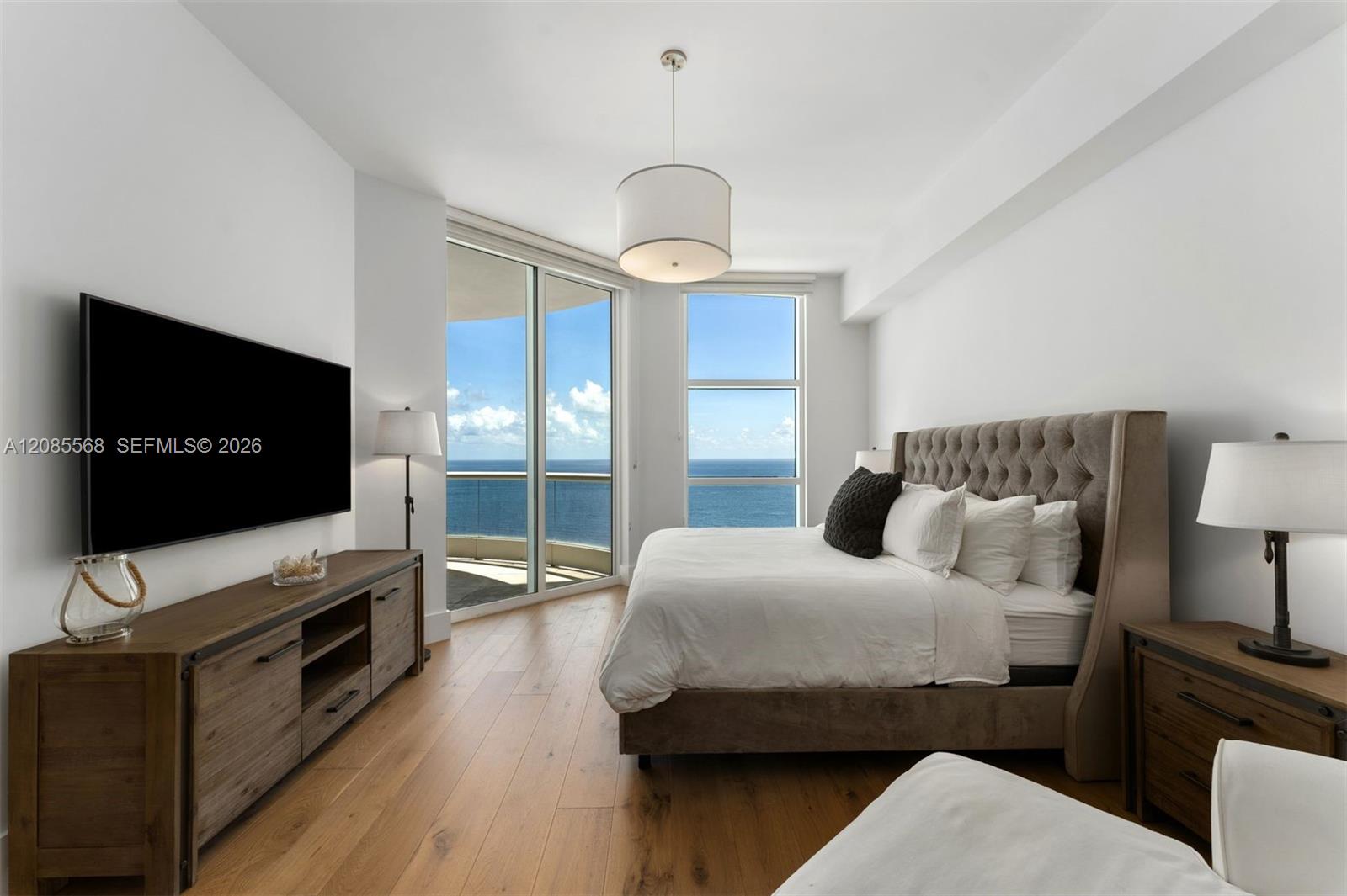 16047 Collins Ave # 2502