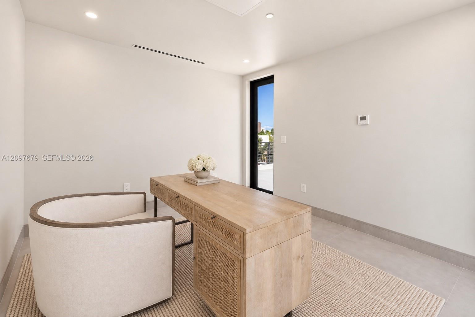843 SW 14th Court