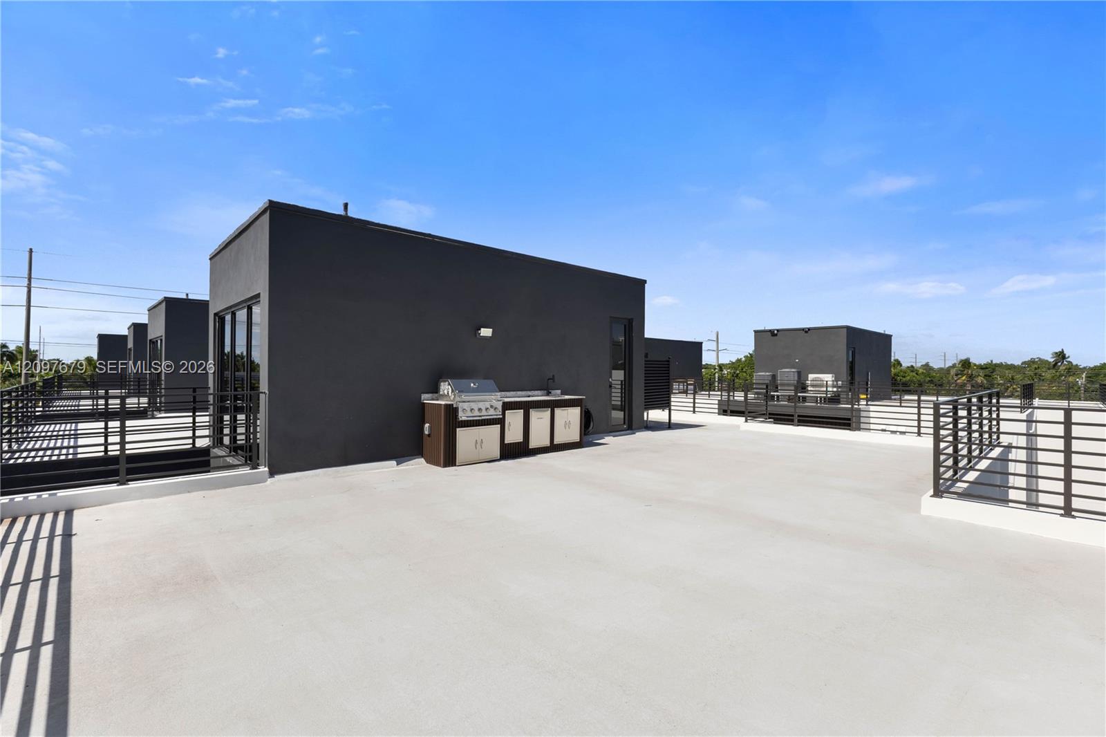 843 SW 14th Court