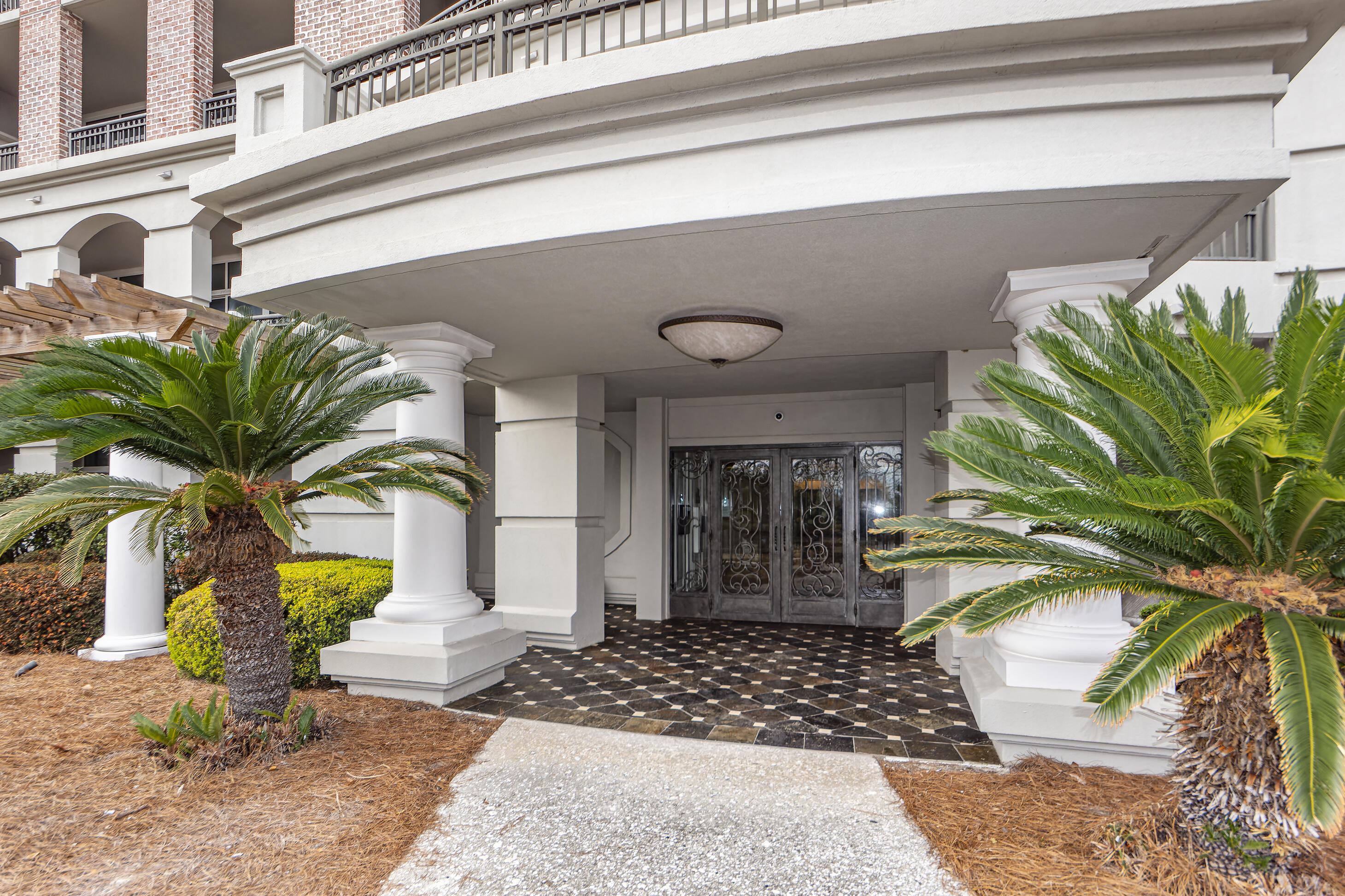 224 S Plaza Court # 110