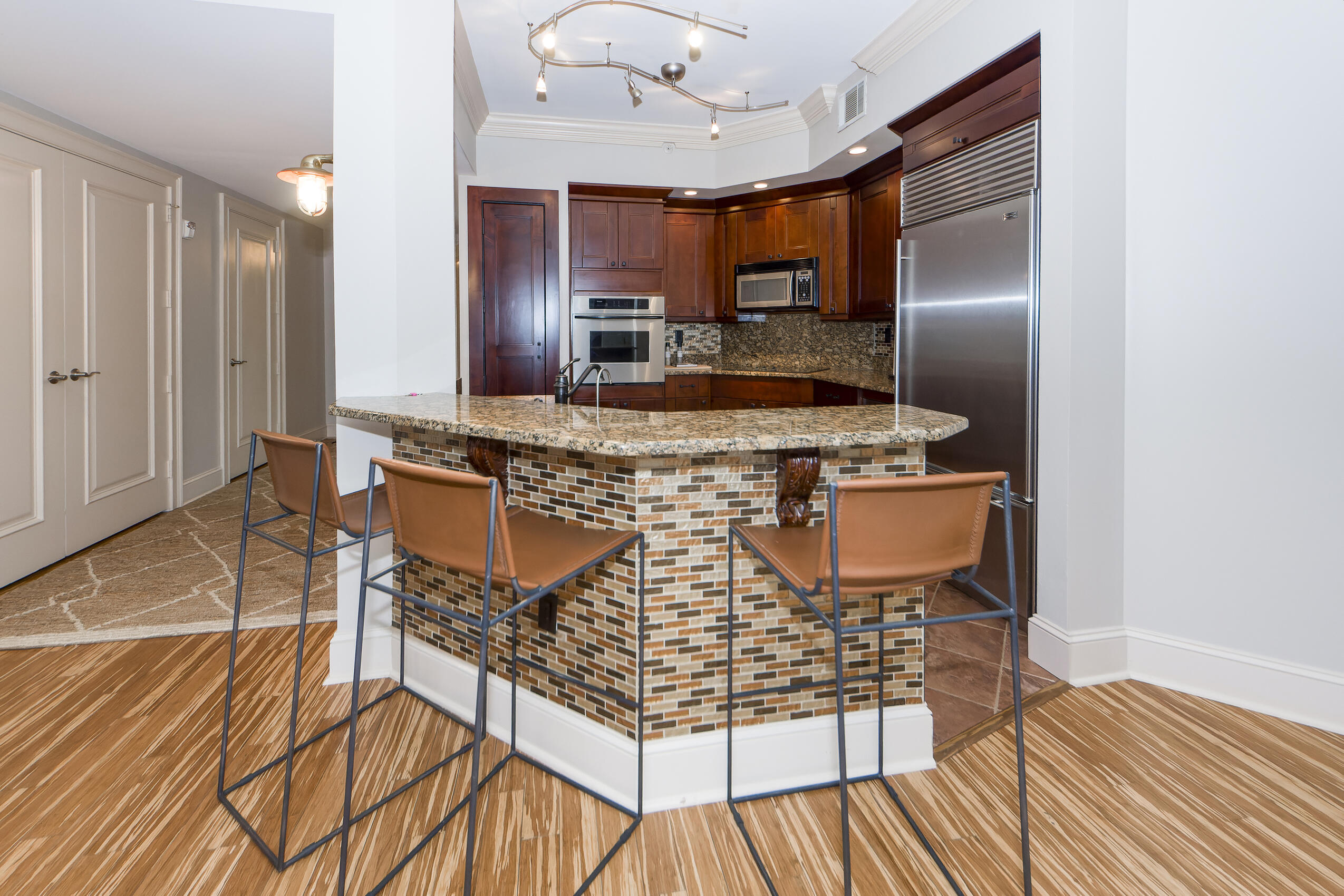 224 S Plaza Court # 110