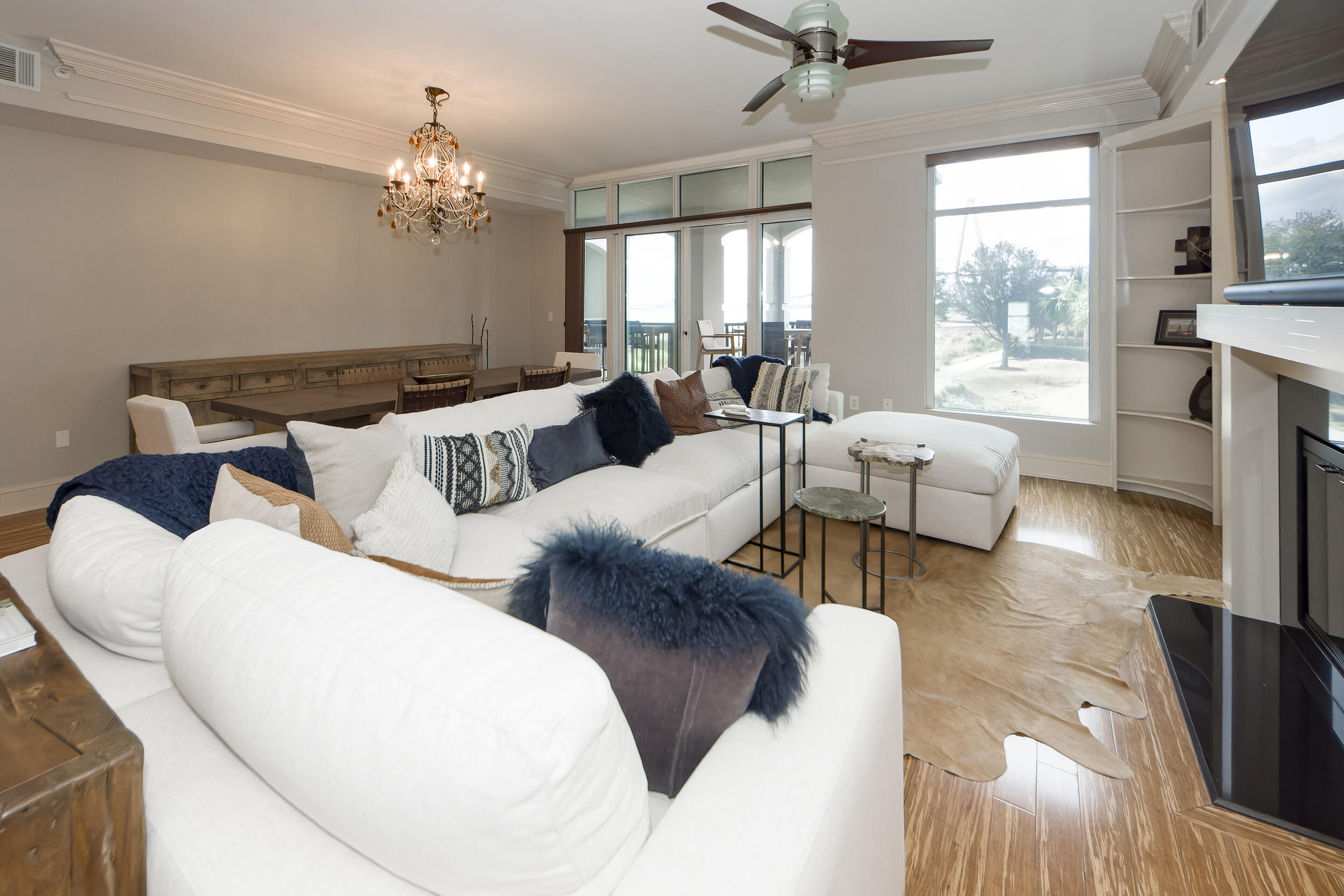 224 S Plaza Court # 110