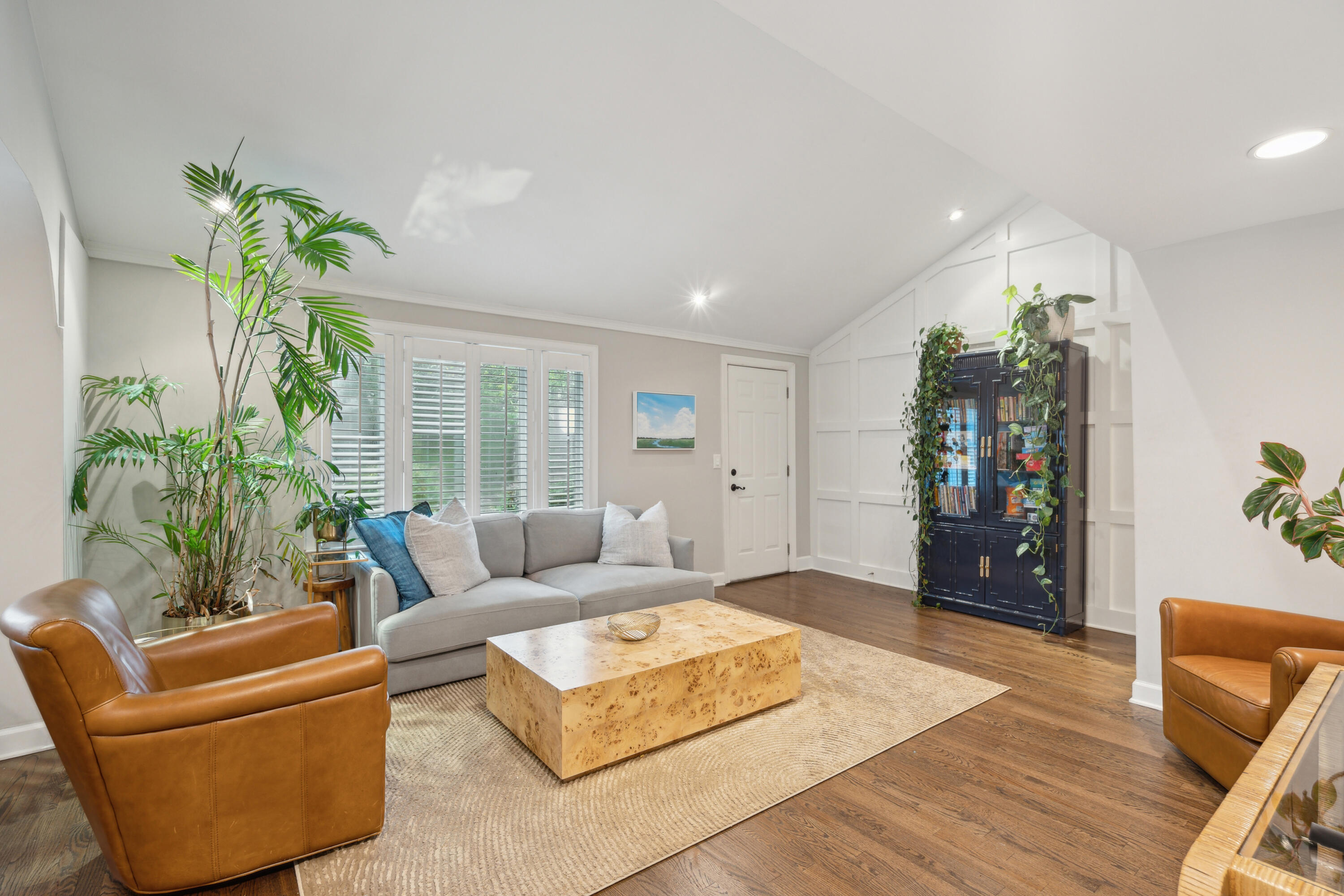 1428 Hindman Avenue