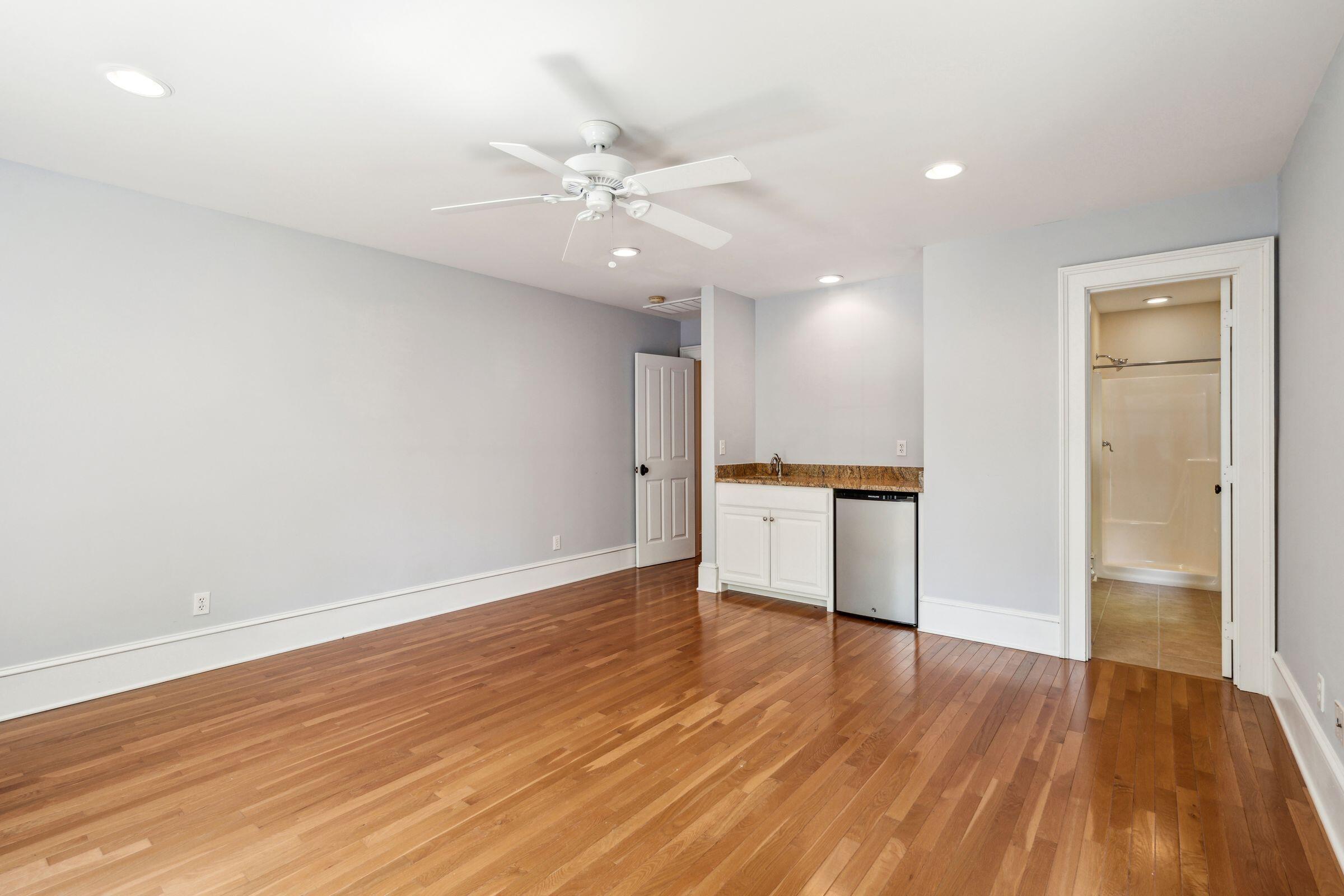 43 Montrose Road