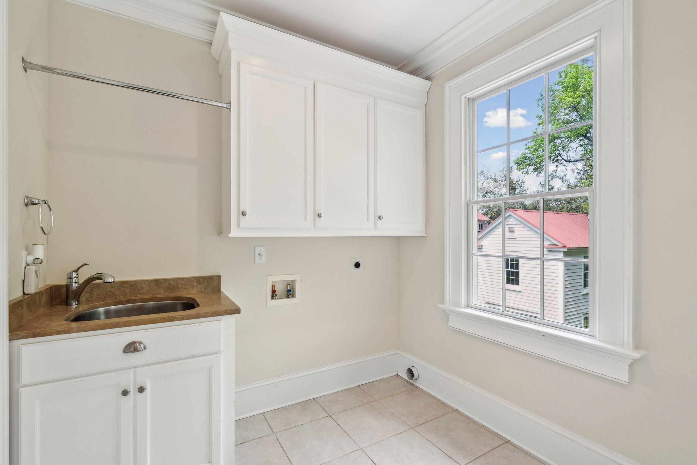 43 Montrose Road