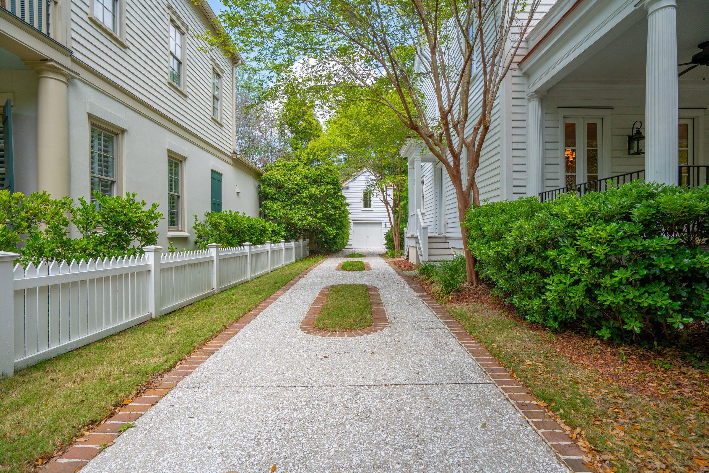 43 Montrose Road