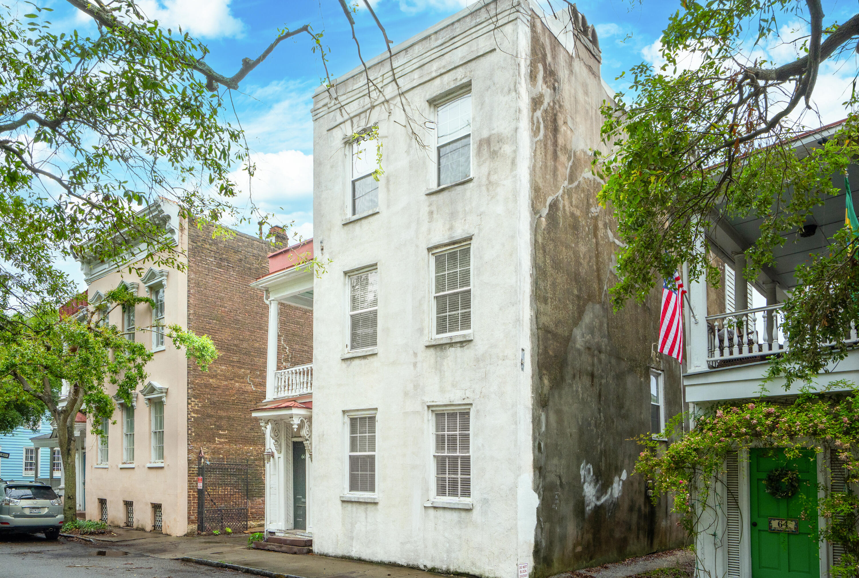 66 Beaufain Street