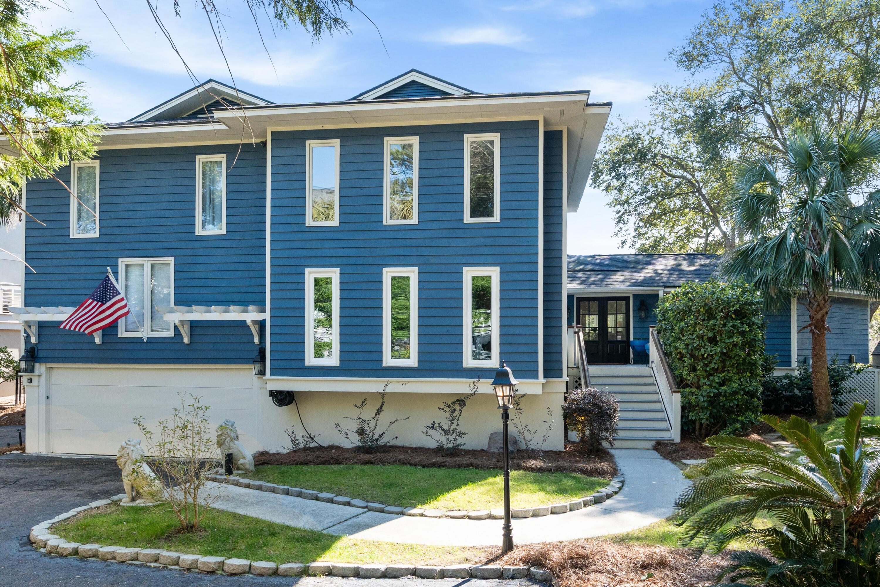 6 Sandwedge Lane