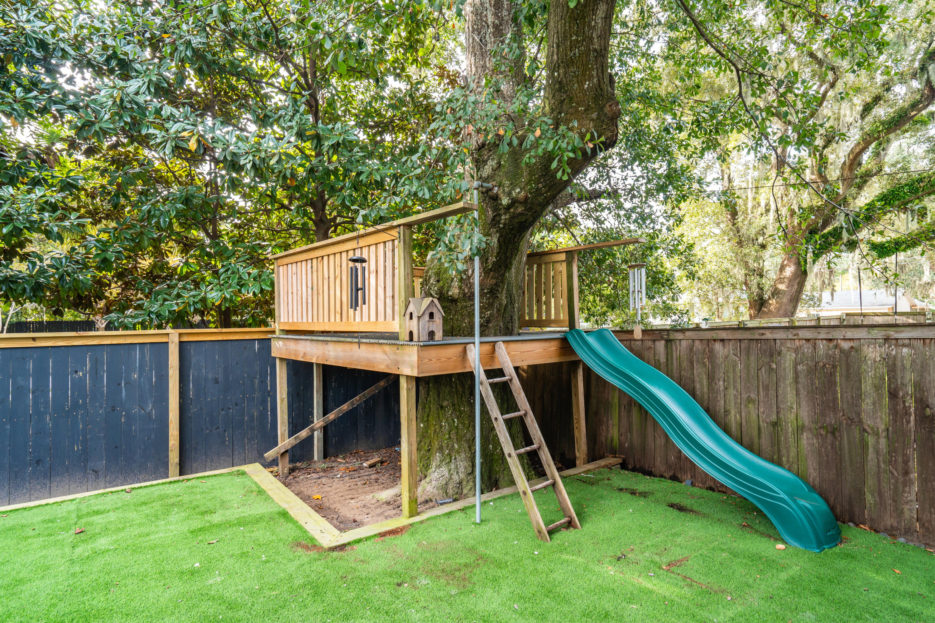 2405 Fulford Court