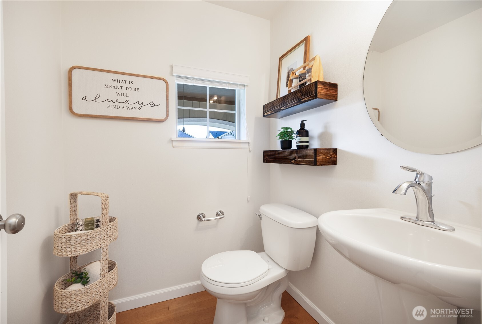 7648 NE 195th Street