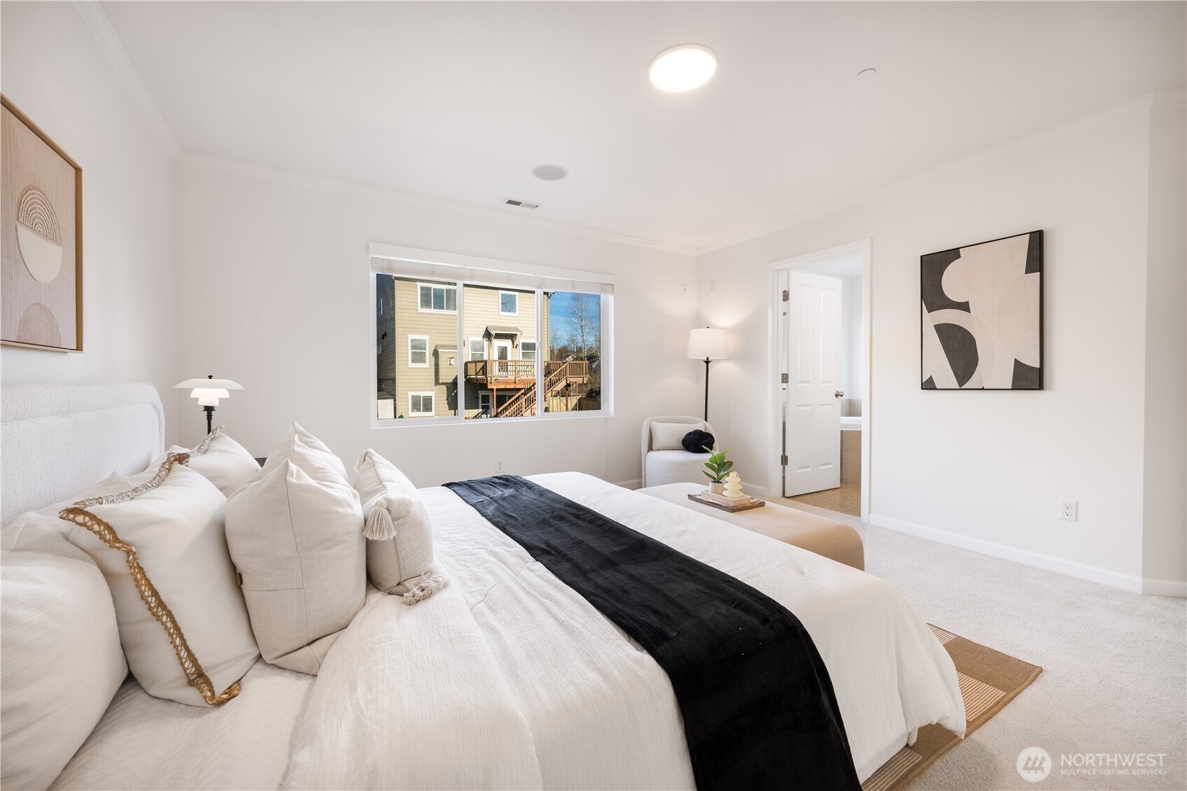 7648 NE 195th Street