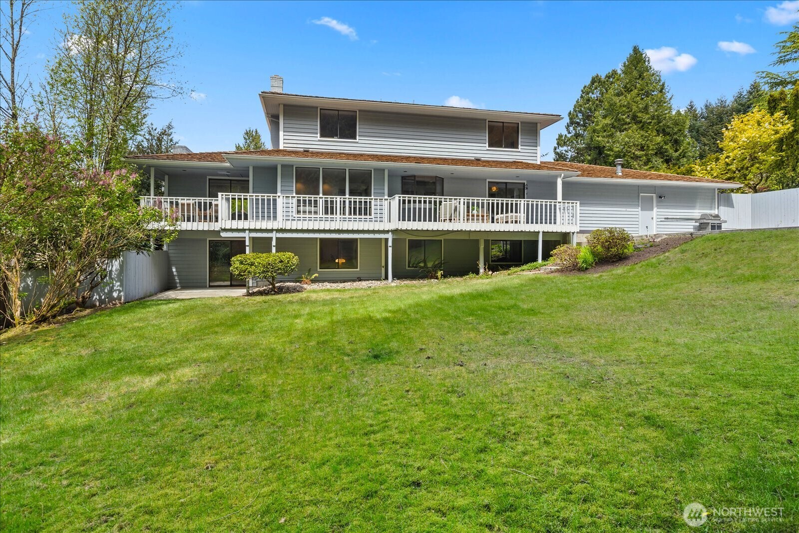 409 NW 162nd Street