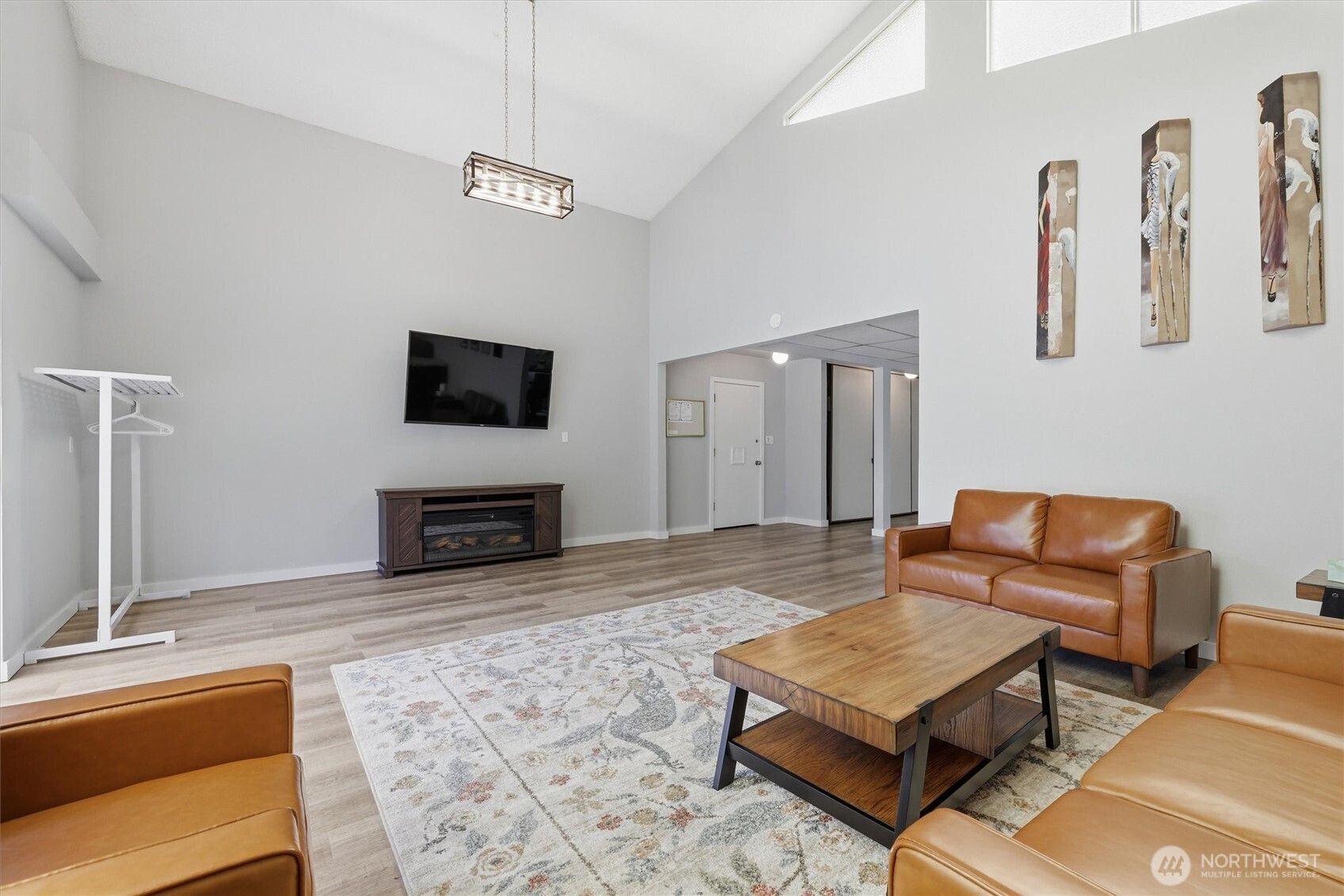 13259 15th Avenue NE Unit: B7