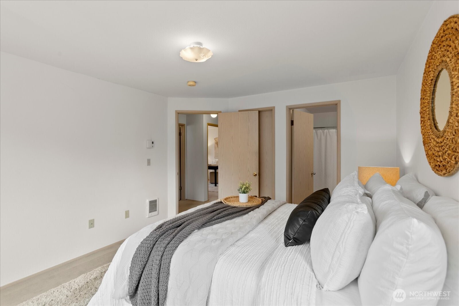9718 52nd Drive NE