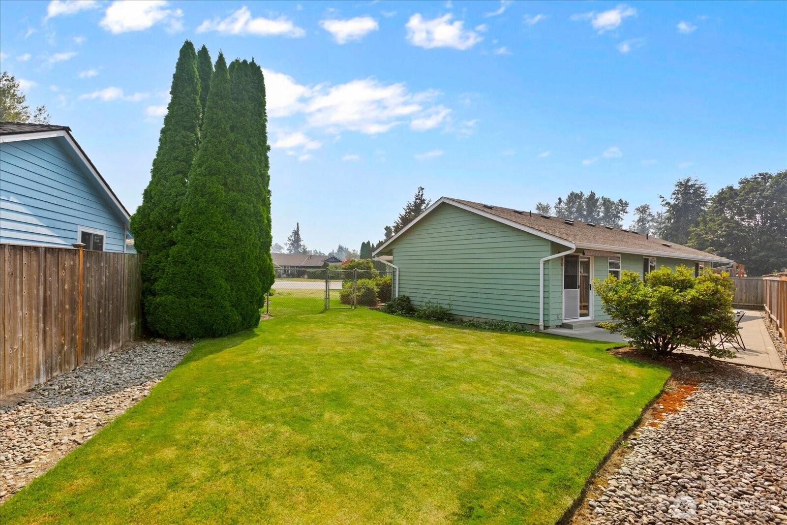 9718 52nd Drive NE