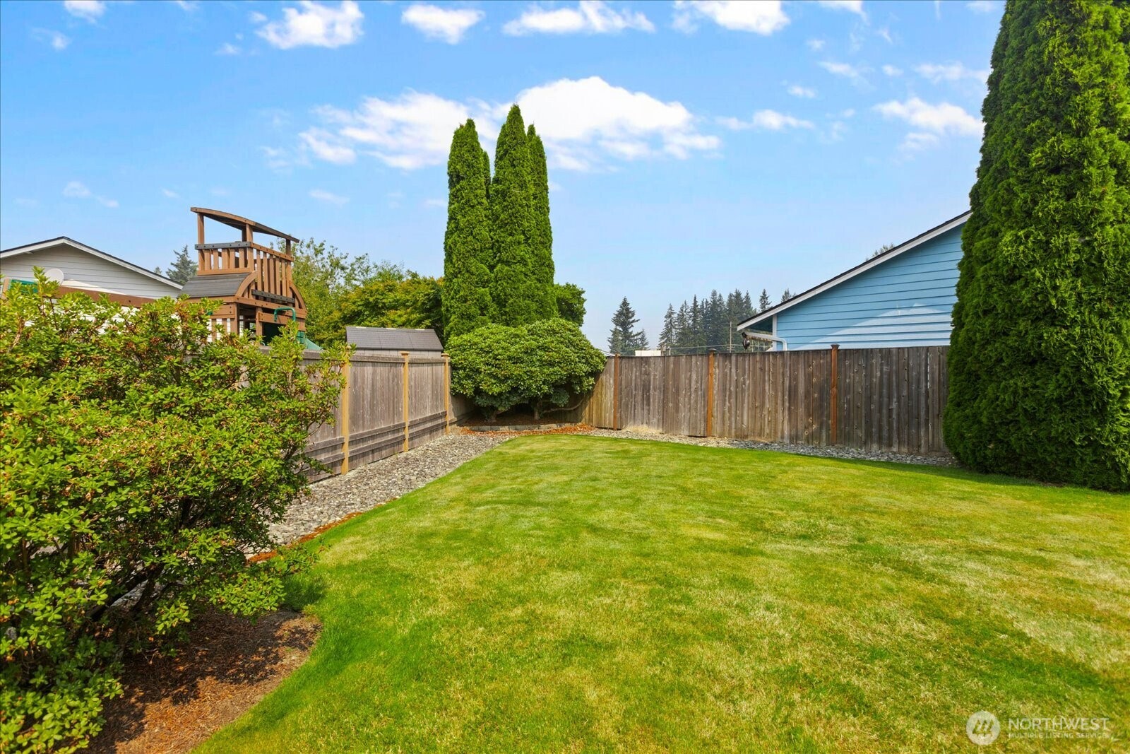 9718 52nd Drive NE
