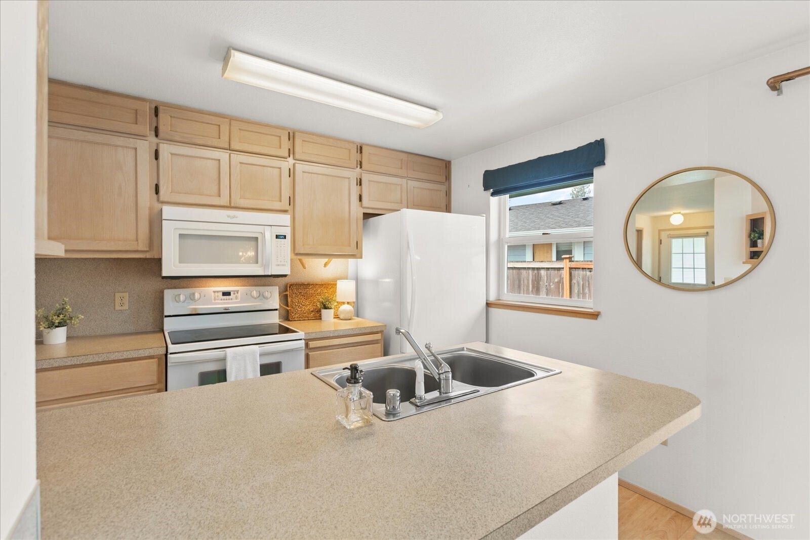 9718 52nd Drive NE