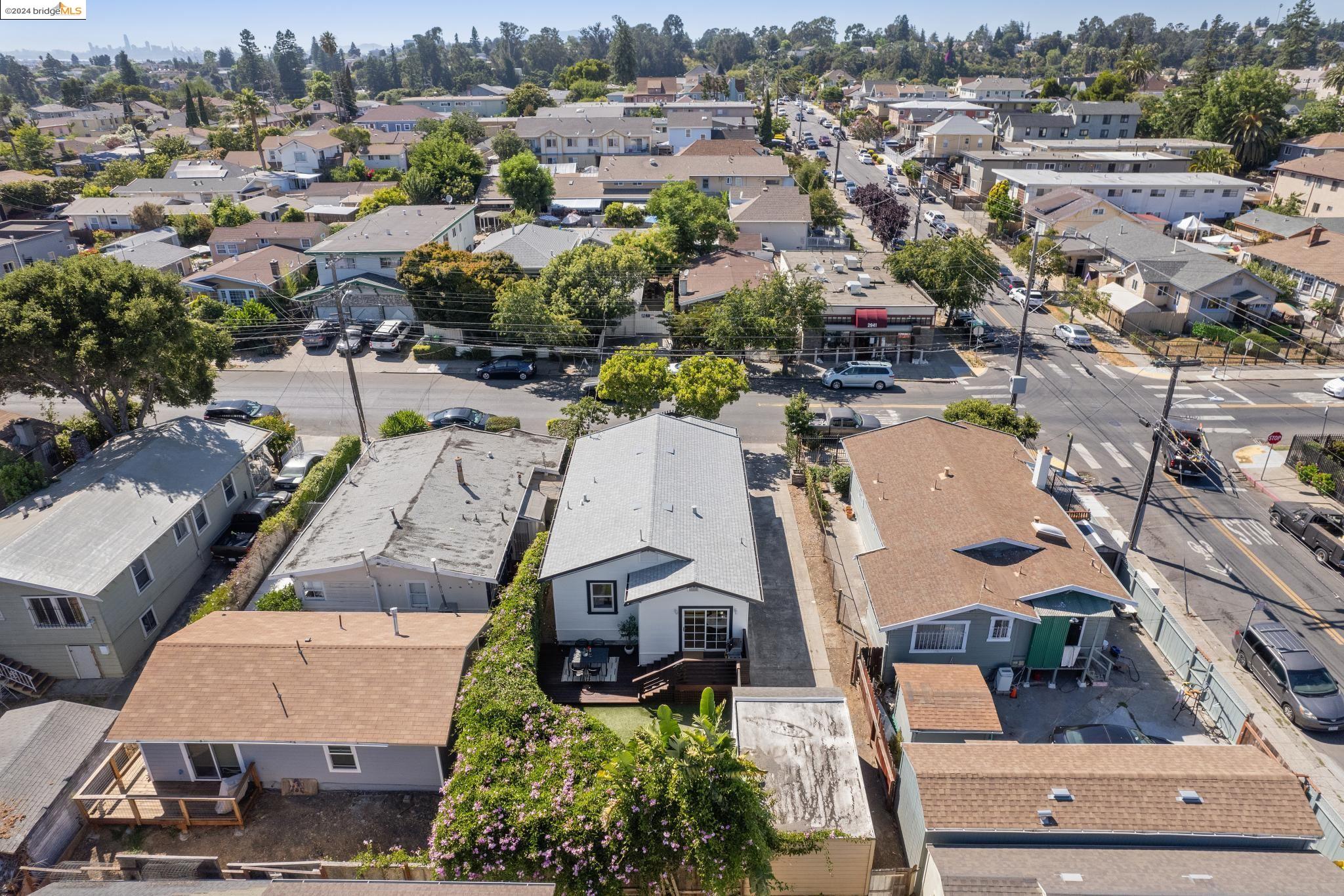 2936 Coolidge Ave