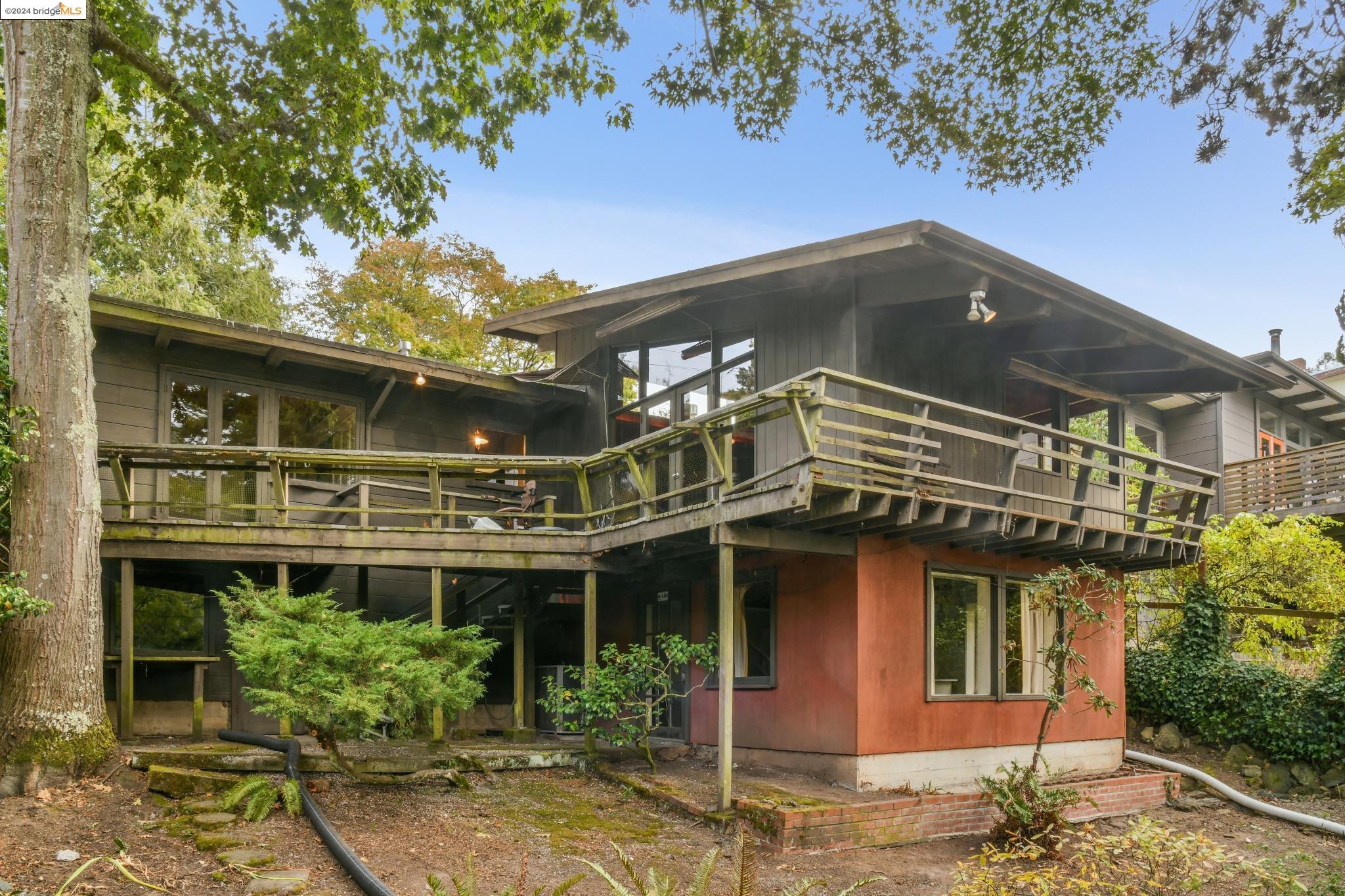 1434 Grizzly Peak Blvd
