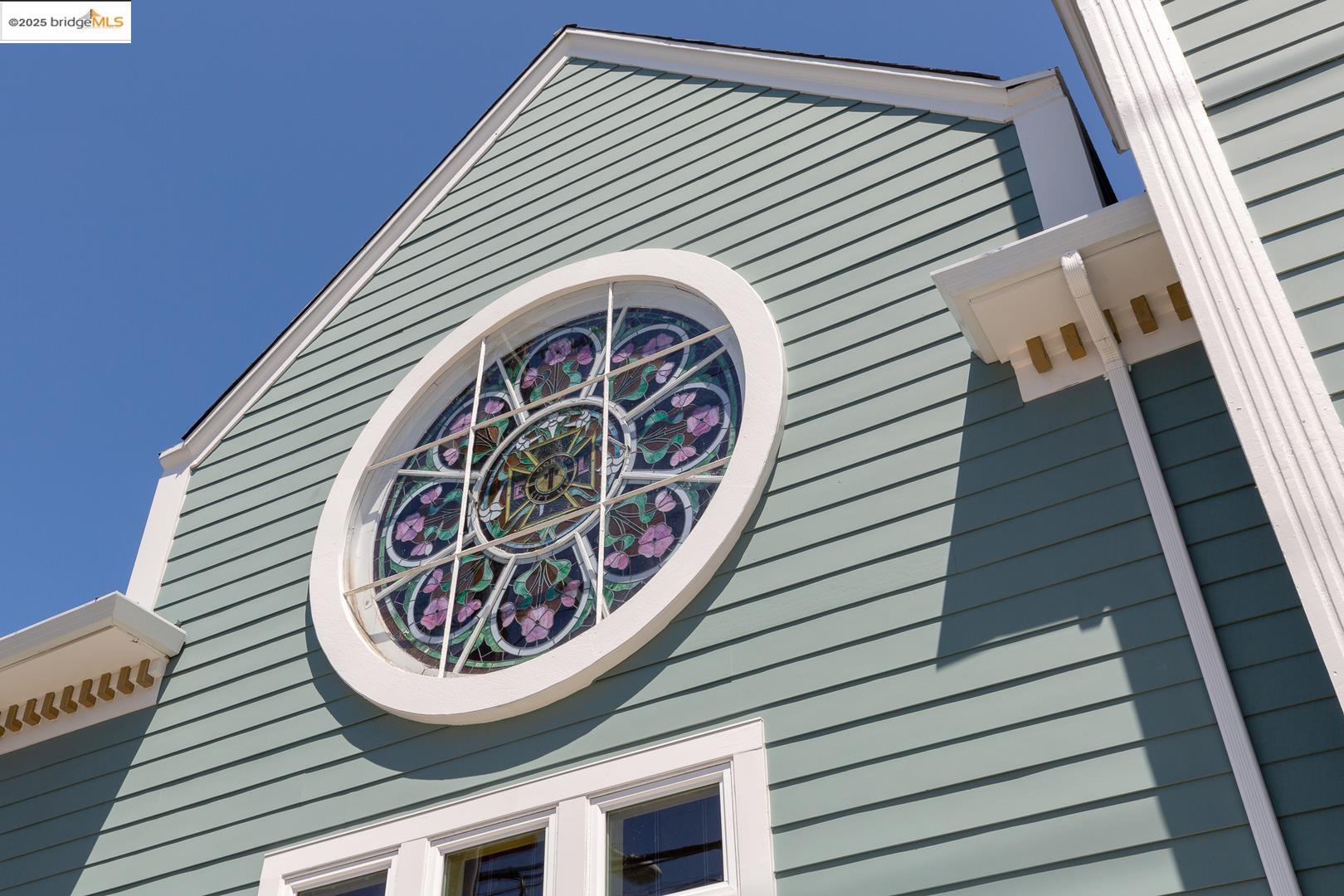 6300 Shattuck Ave # 1