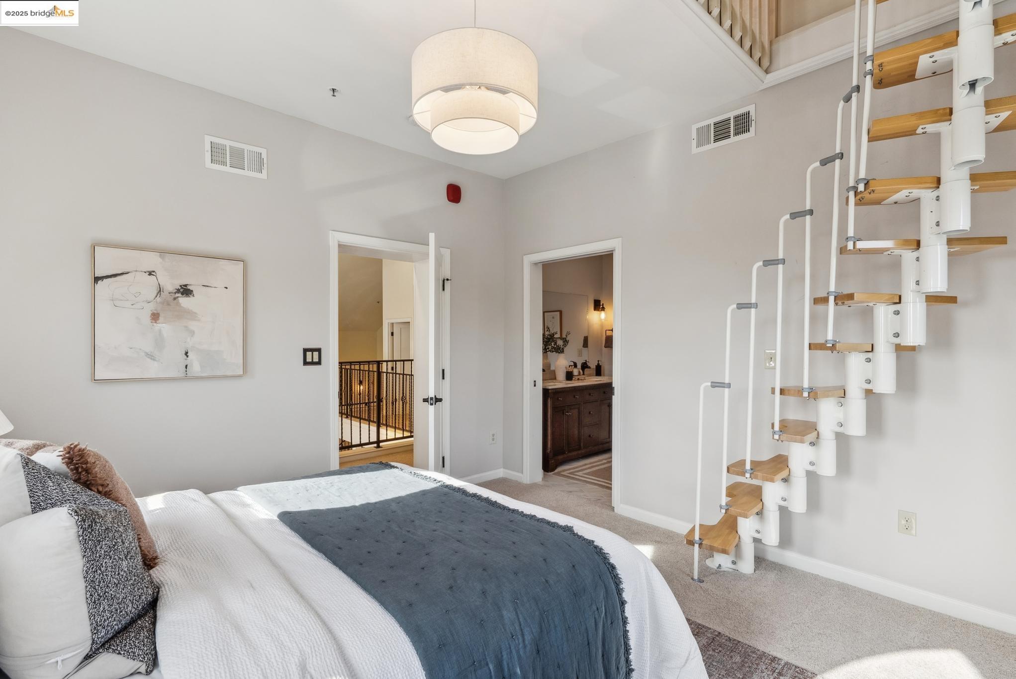 6300 Shattuck Ave # 1