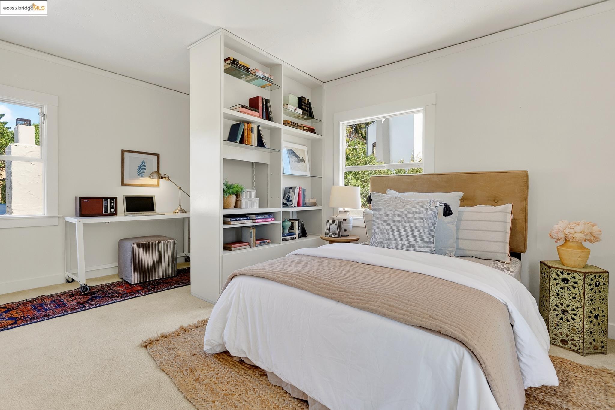 1922 San Antonio Ave