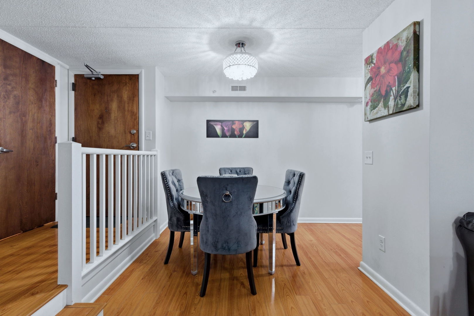 73 W Pier Drive Unit: 201