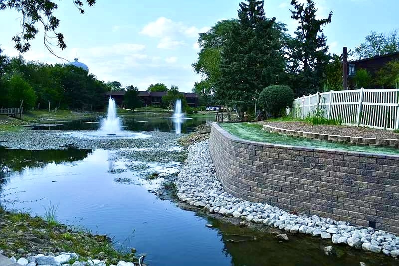 73 W Pier Drive Unit: 201