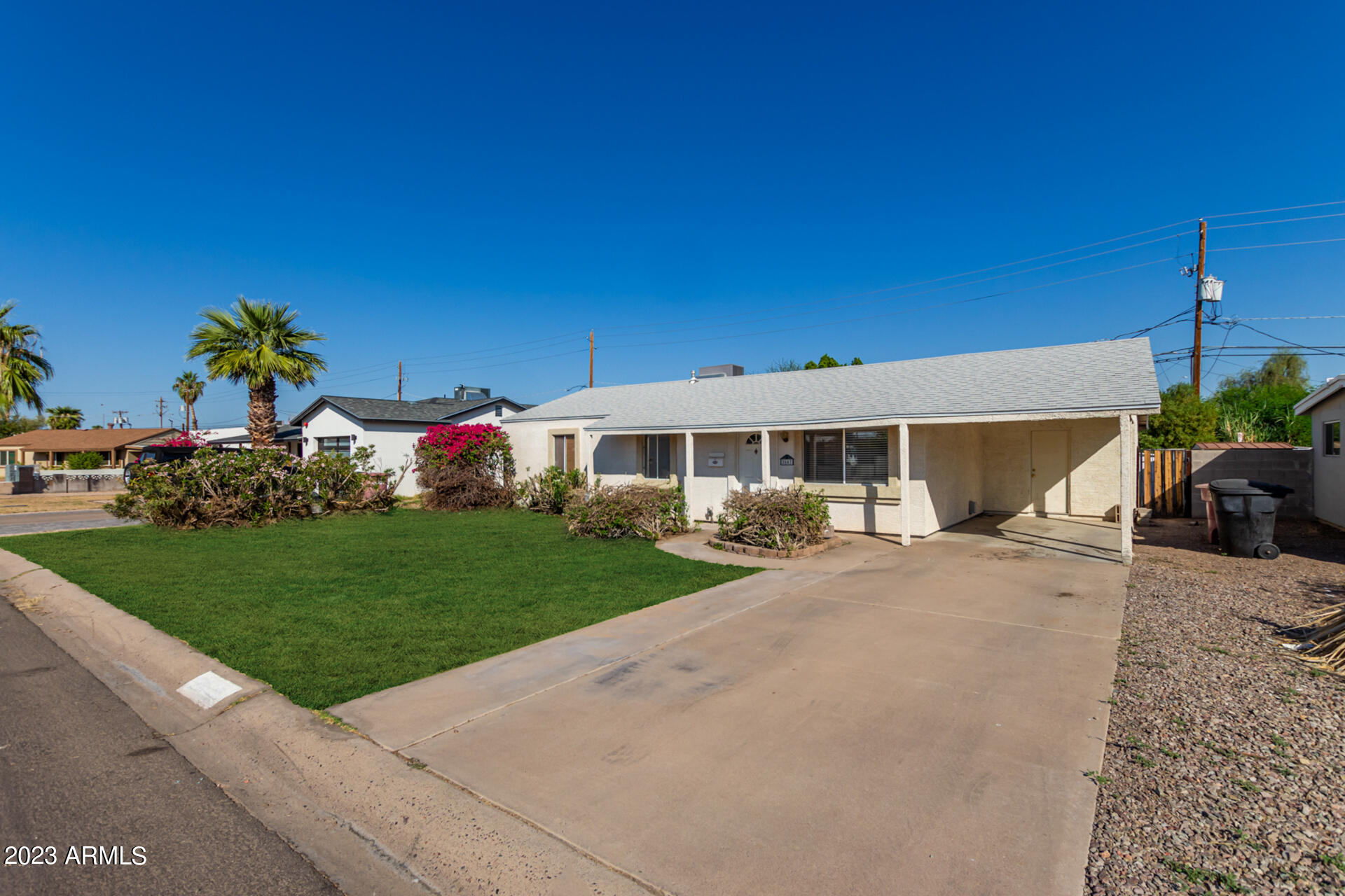 2647 N 71ST Place