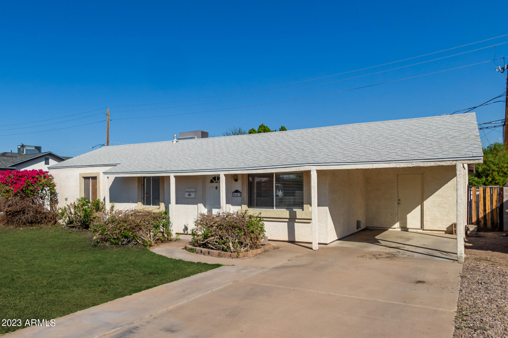 2647 N 71ST Place
