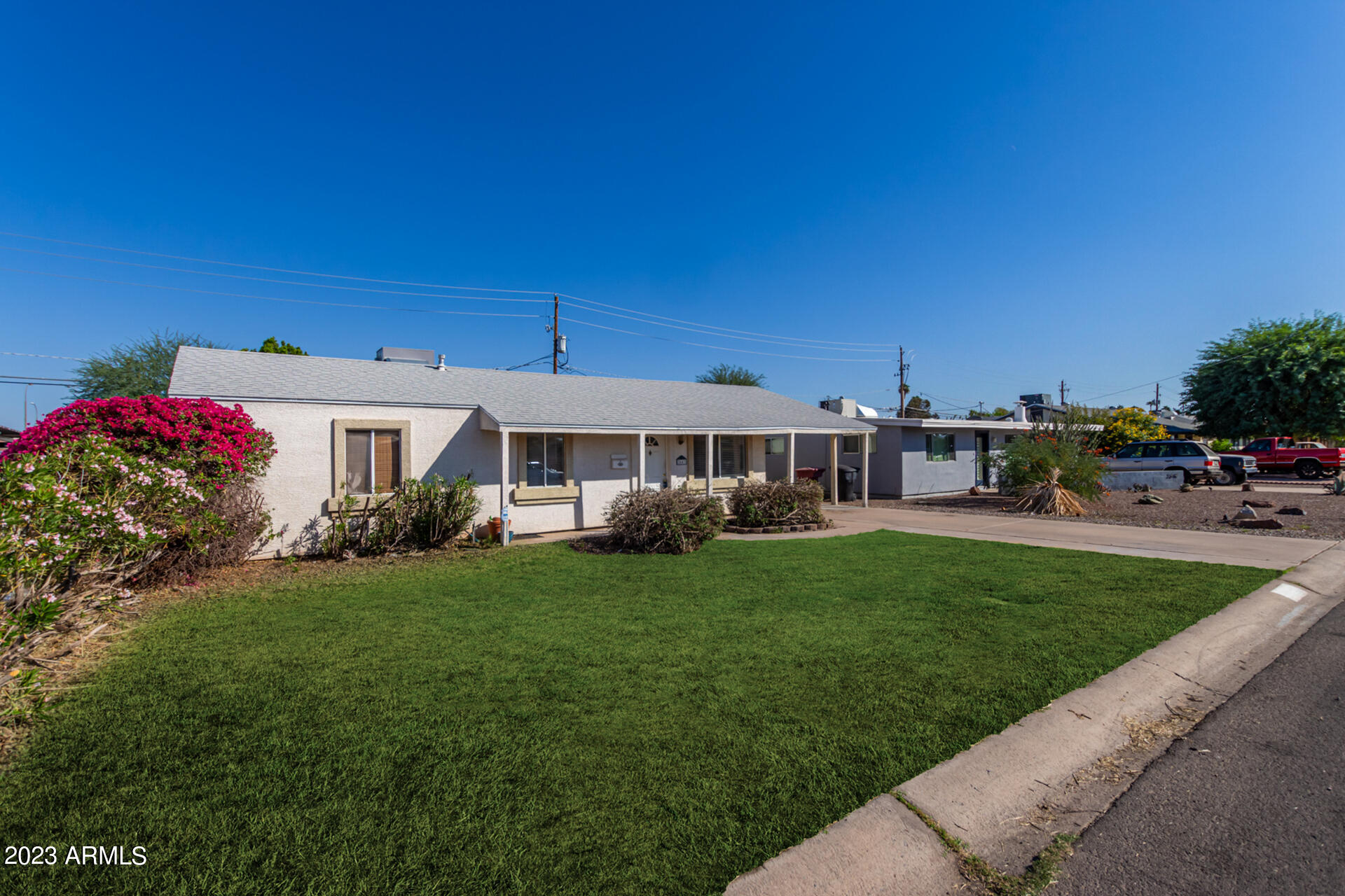 2647 N 71ST Place