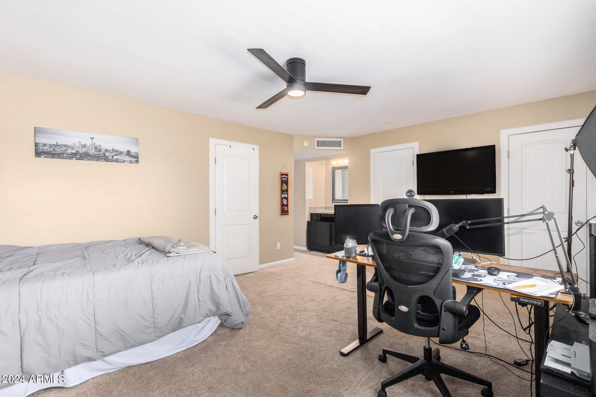 4837 N GRANITE REEF Road