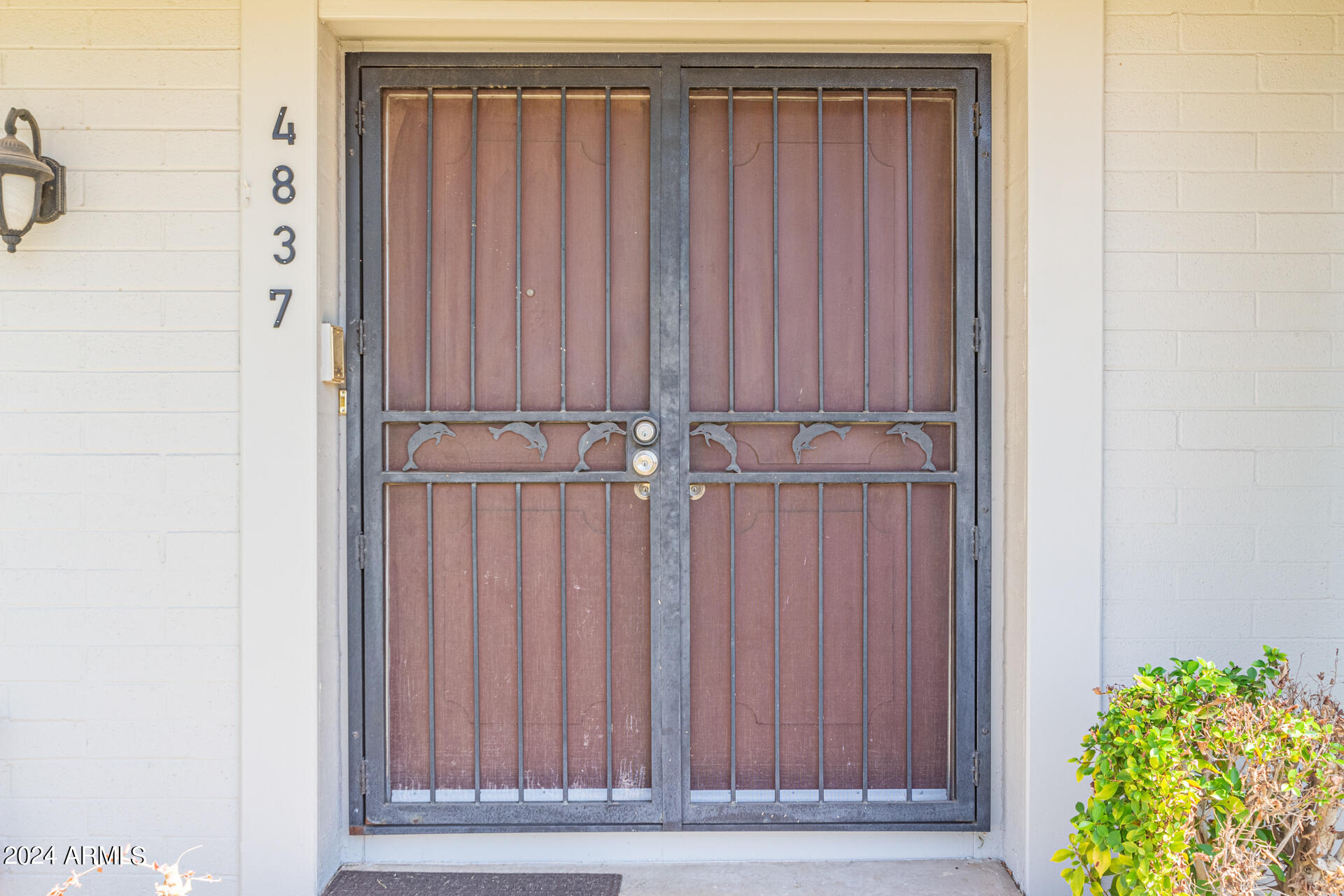 4837 N GRANITE REEF Road