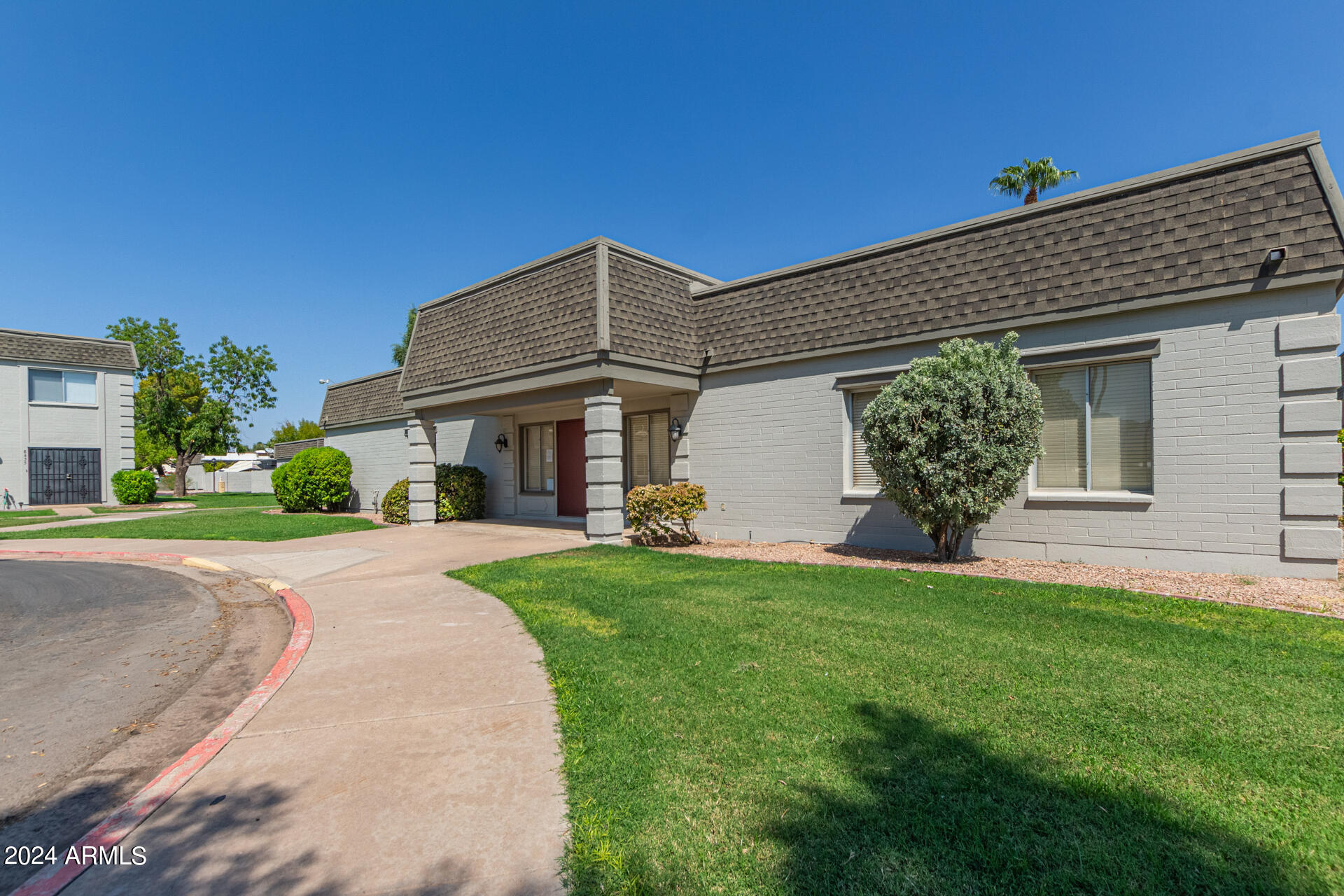 4837 N GRANITE REEF Road