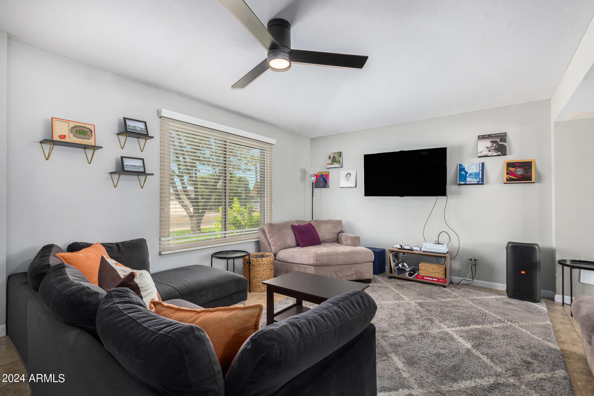 4837 N GRANITE REEF Road