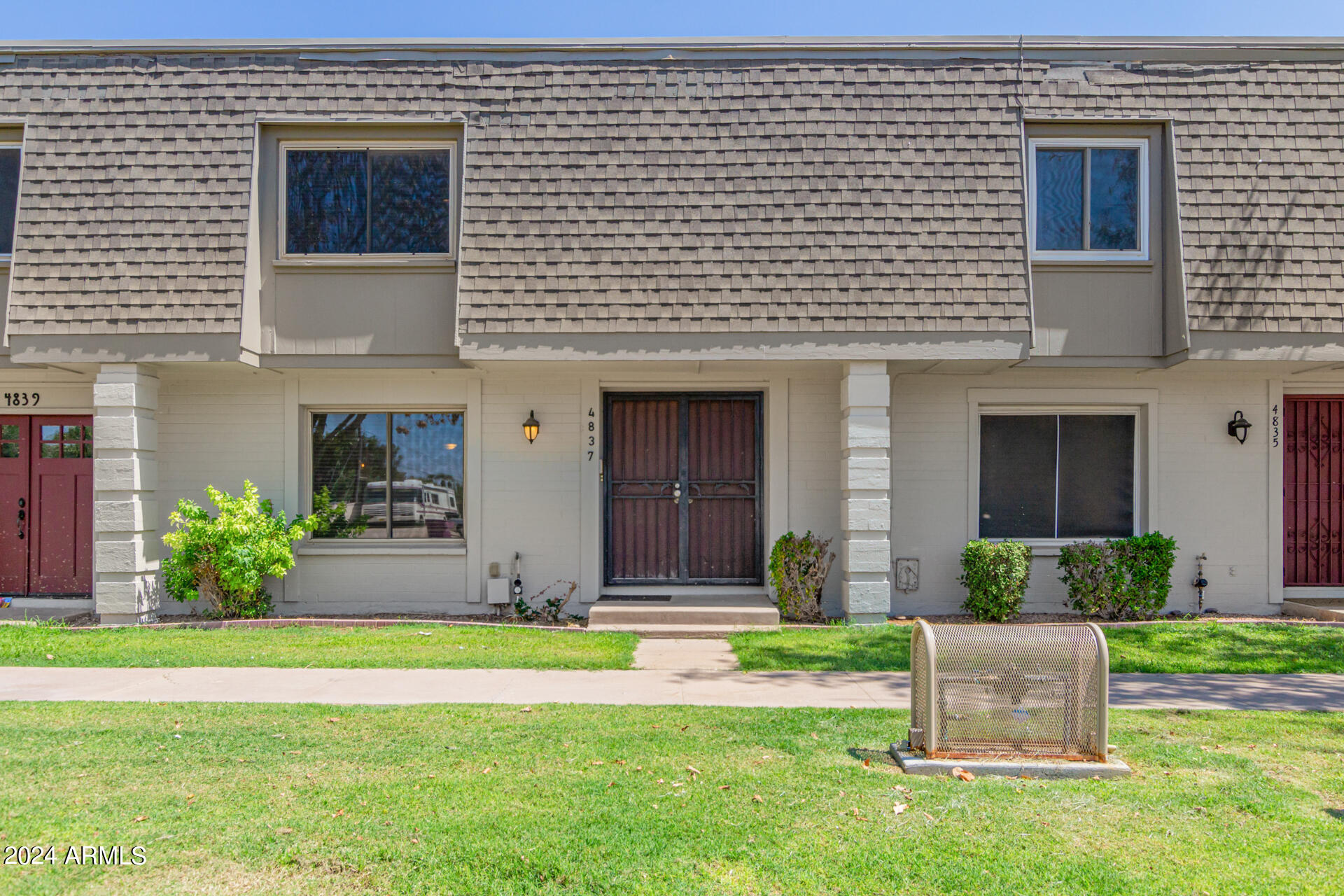 4837 N GRANITE REEF Road