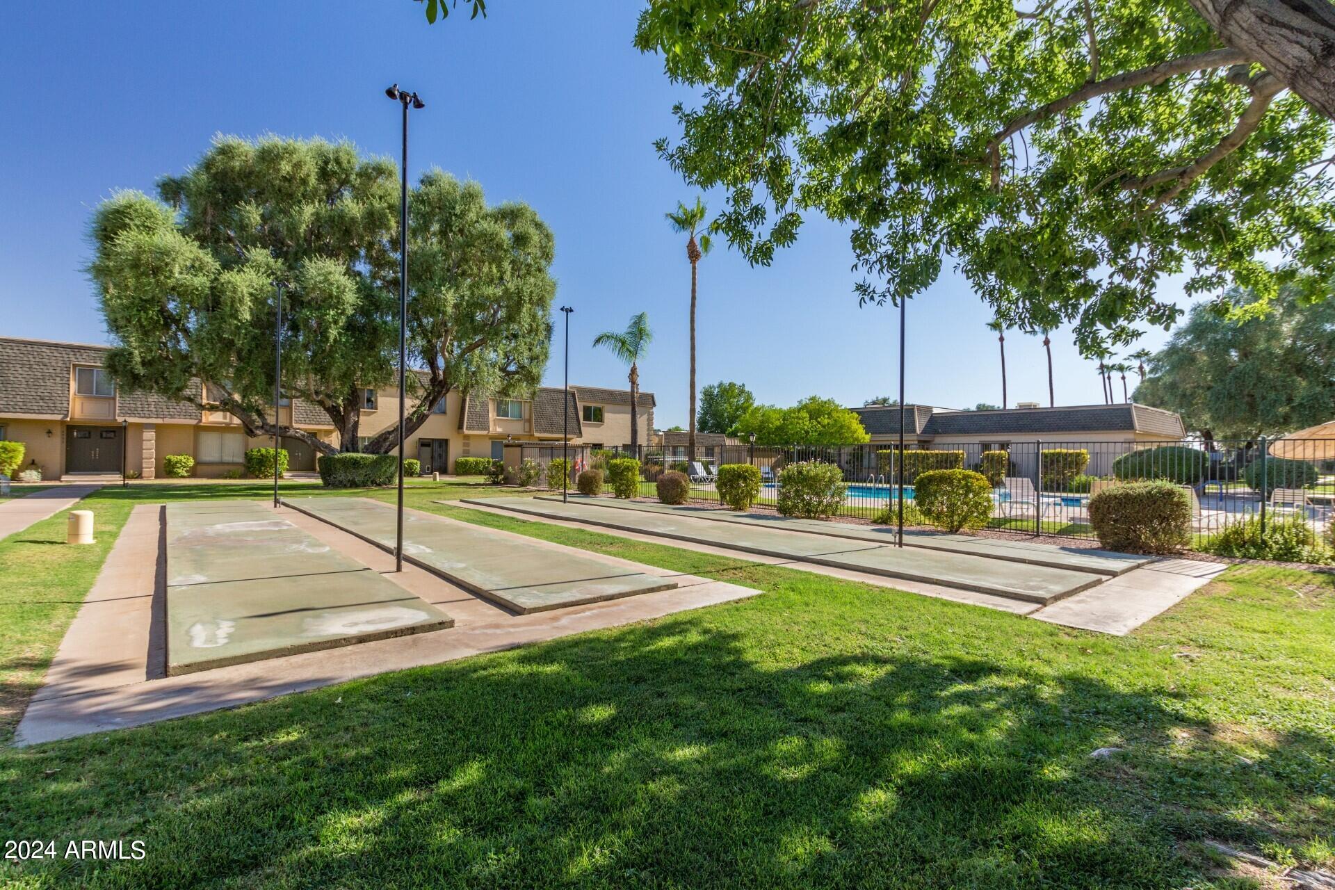 4837 N GRANITE REEF Road