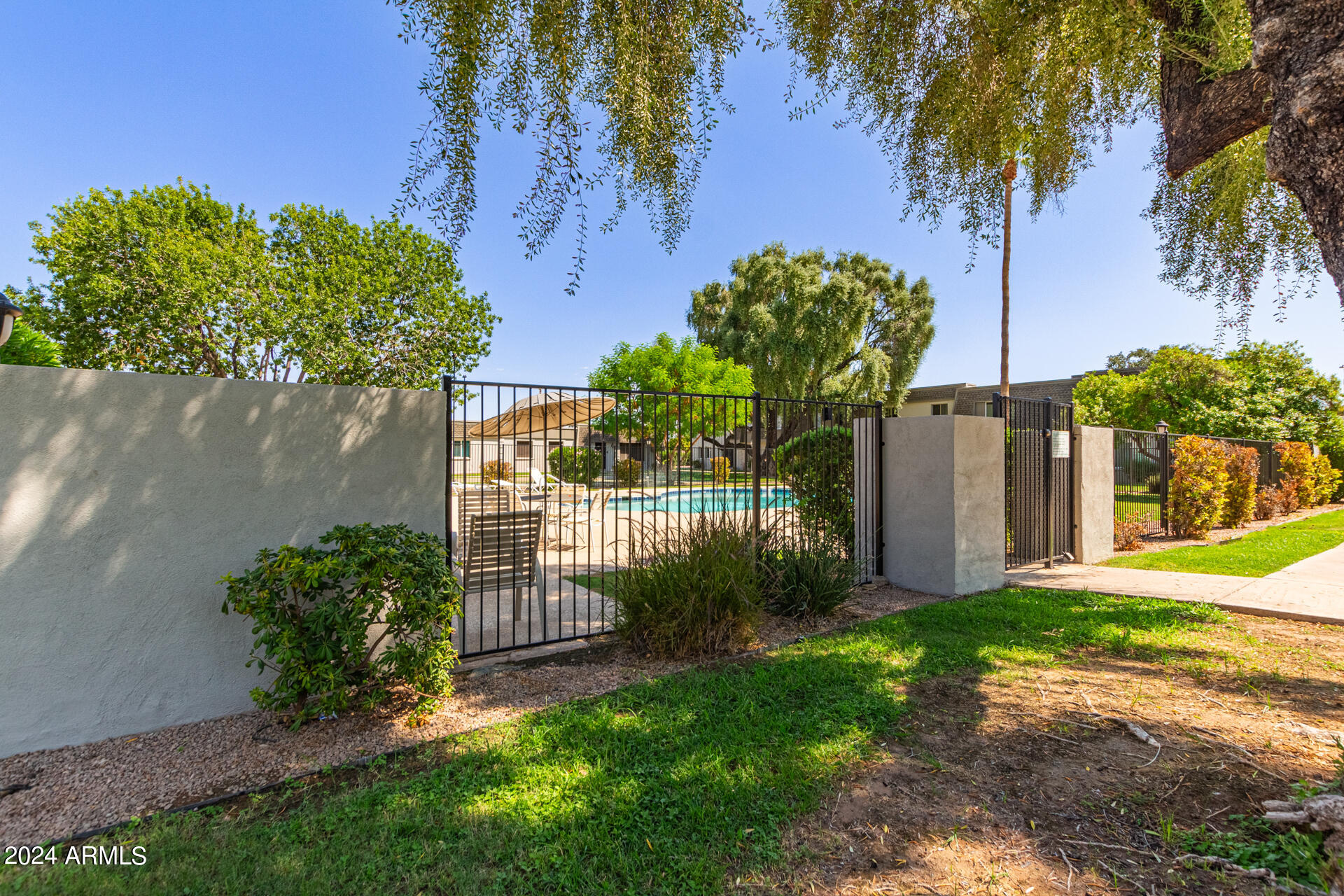 4837 N GRANITE REEF Road