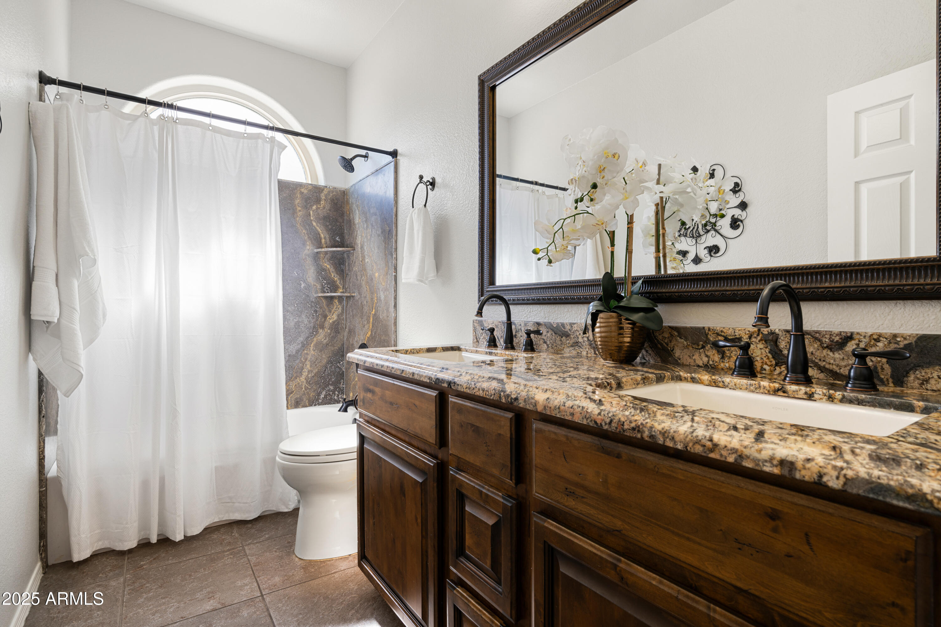 590 N CHOLLA Street, Chandler