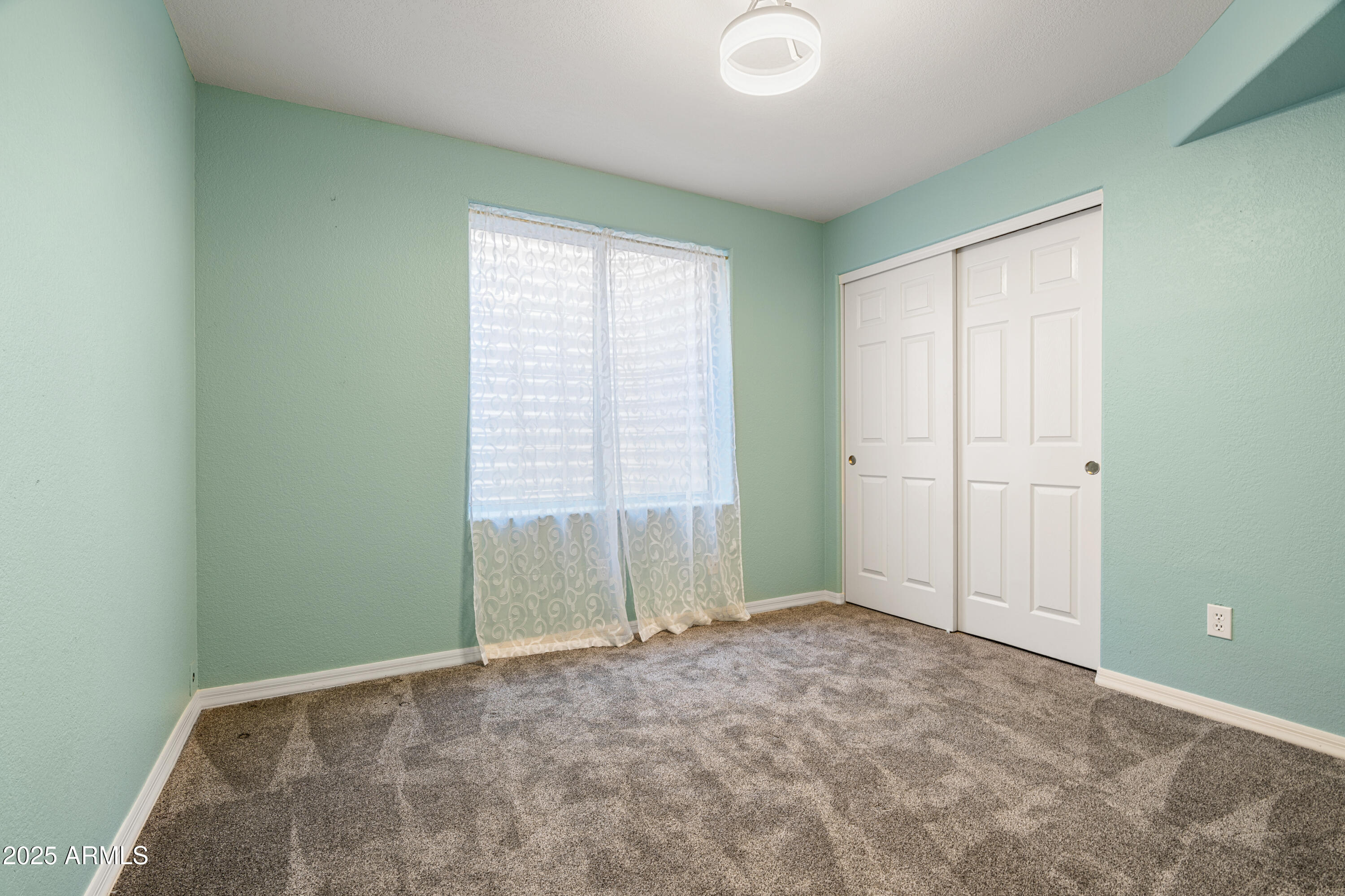 590 N CHOLLA Street, Chandler