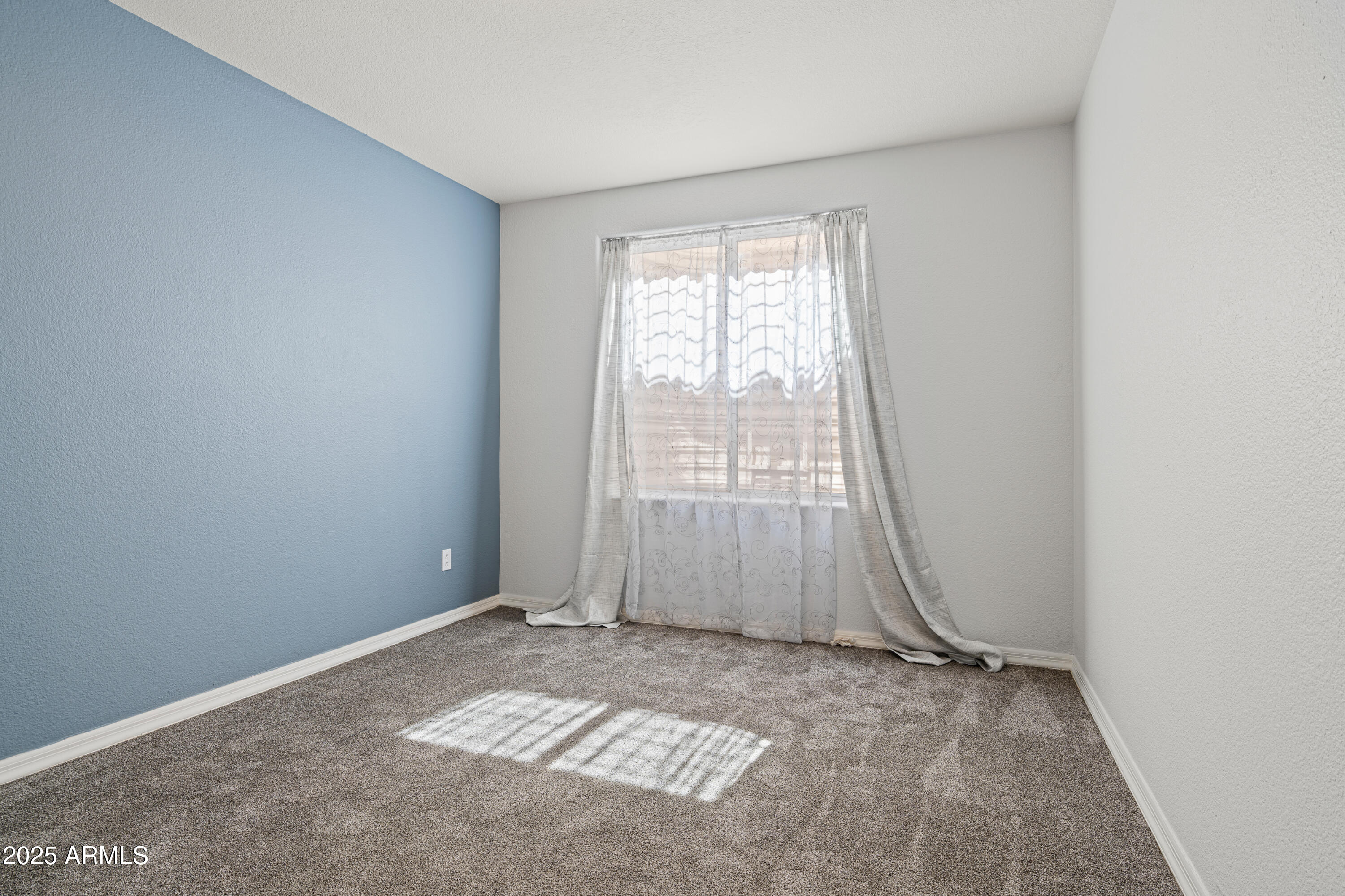 590 N CHOLLA Street, Chandler