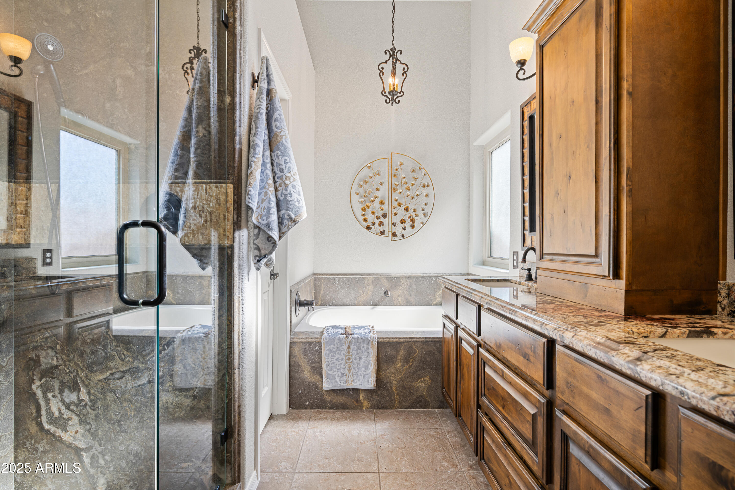 590 N CHOLLA Street, Chandler