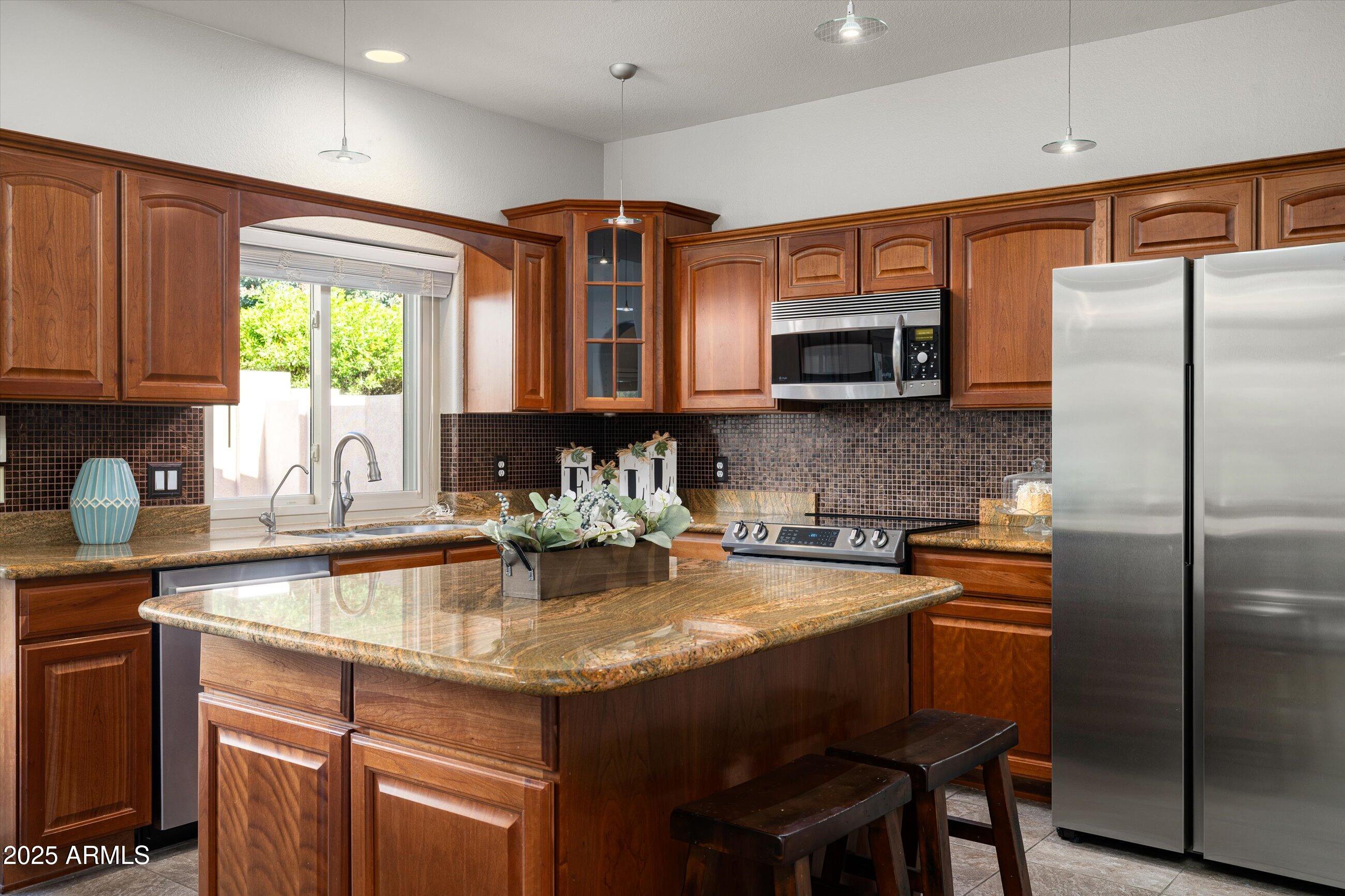 590 N CHOLLA Street, Chandler