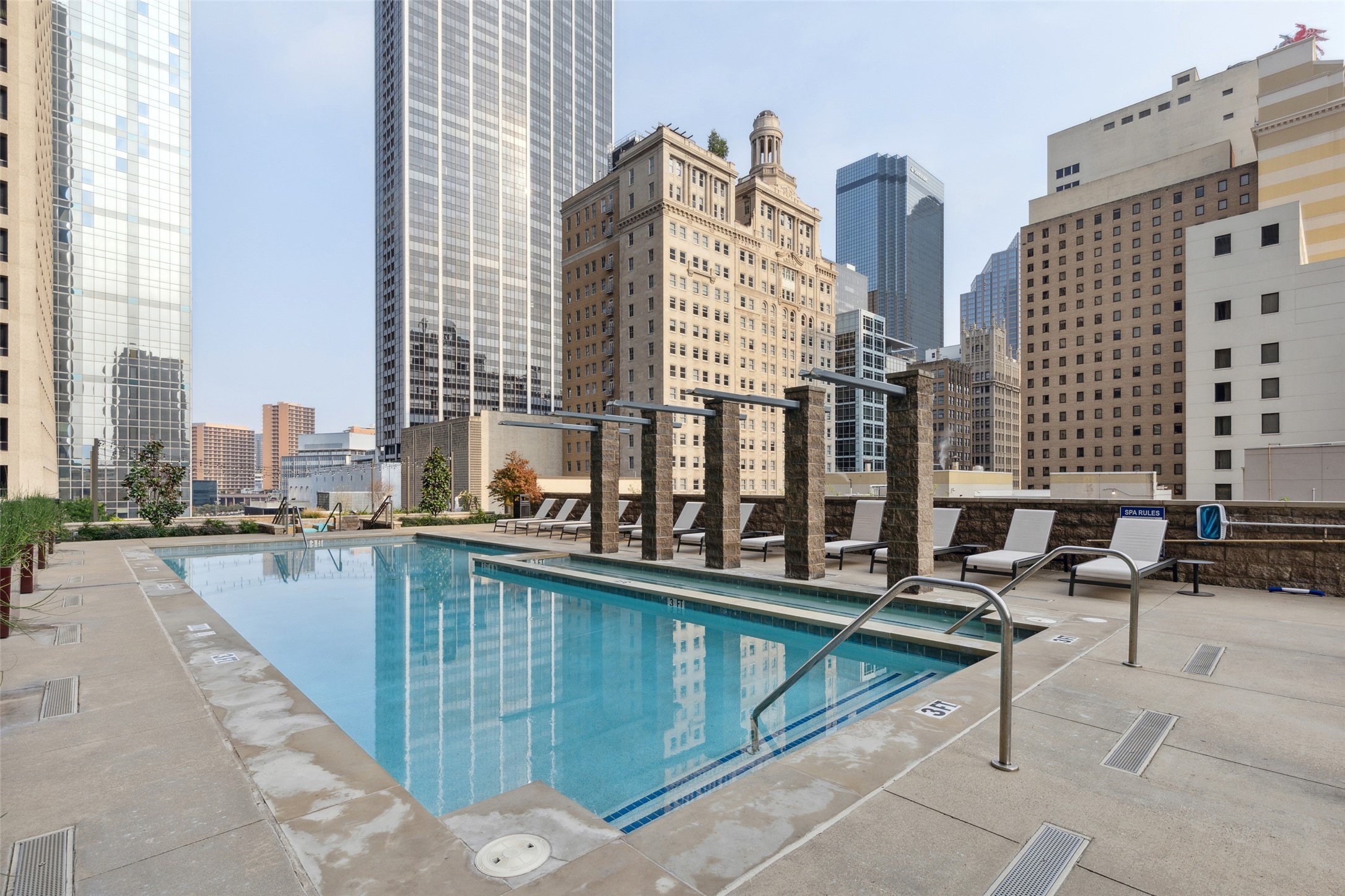 1200 Main Street 2110