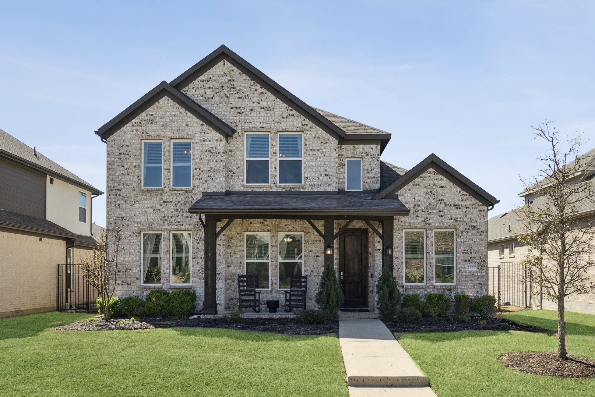 2141 English Ivy Road