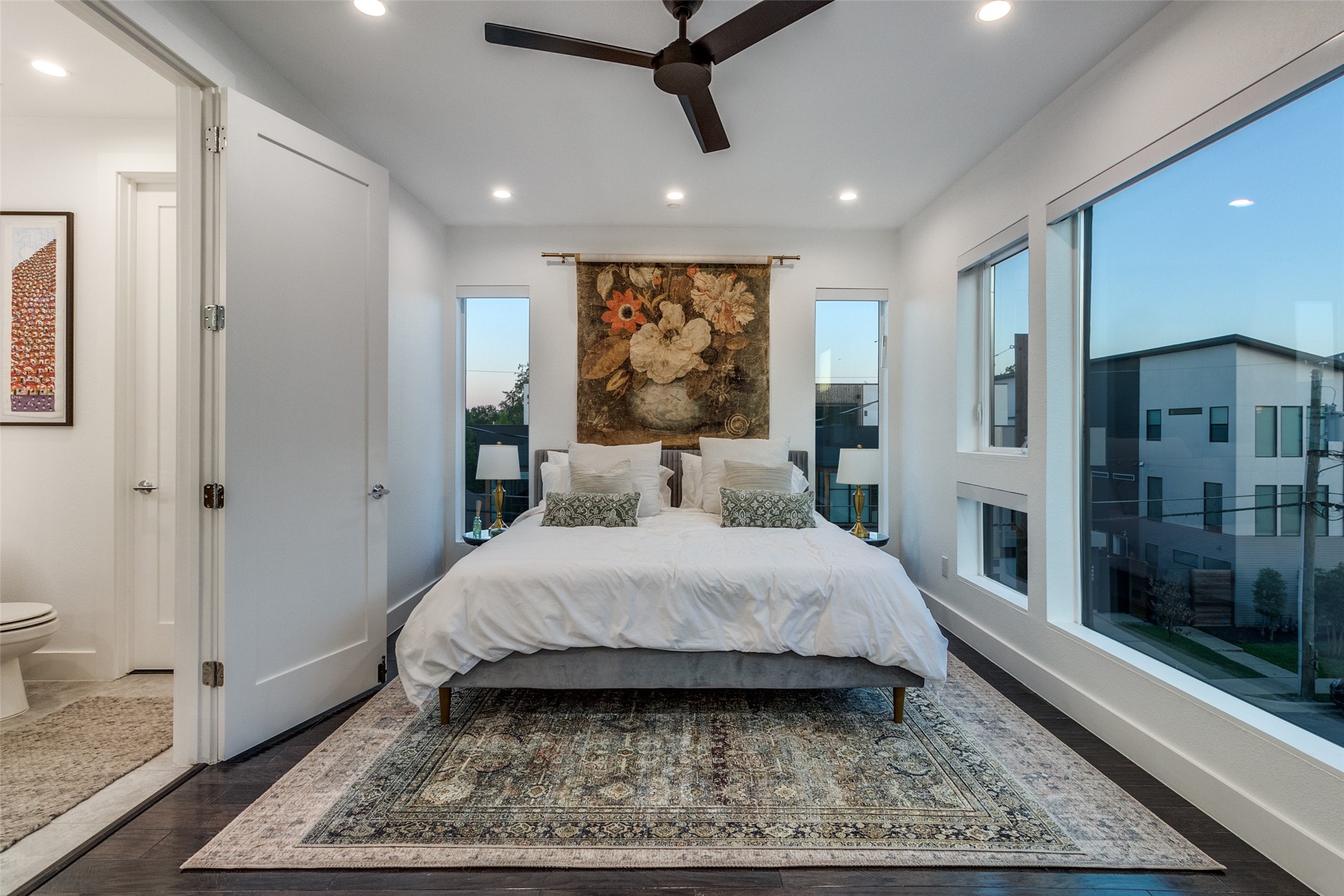 4805 Manett Street 101