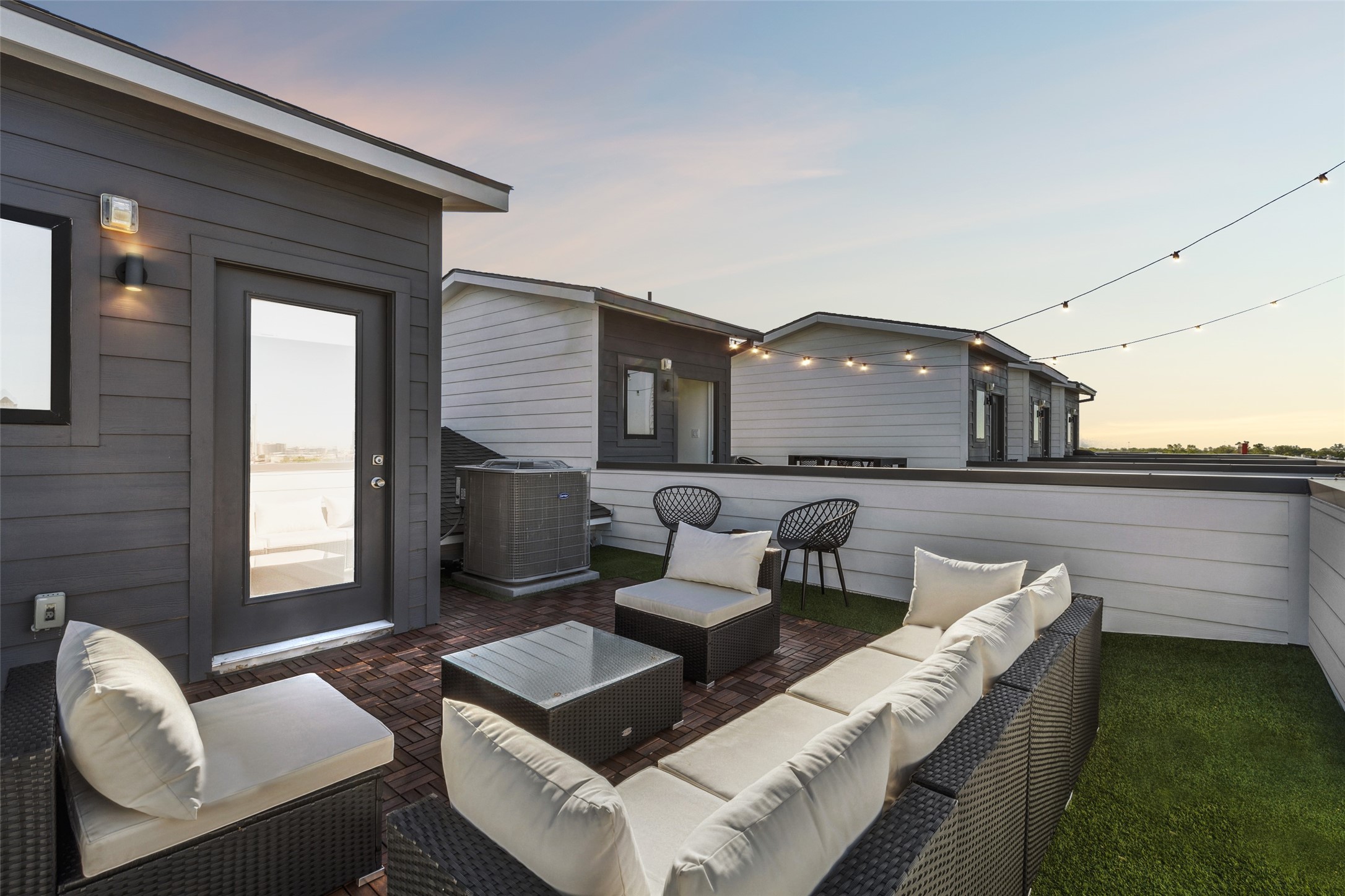 4640 Munger Avenue 107