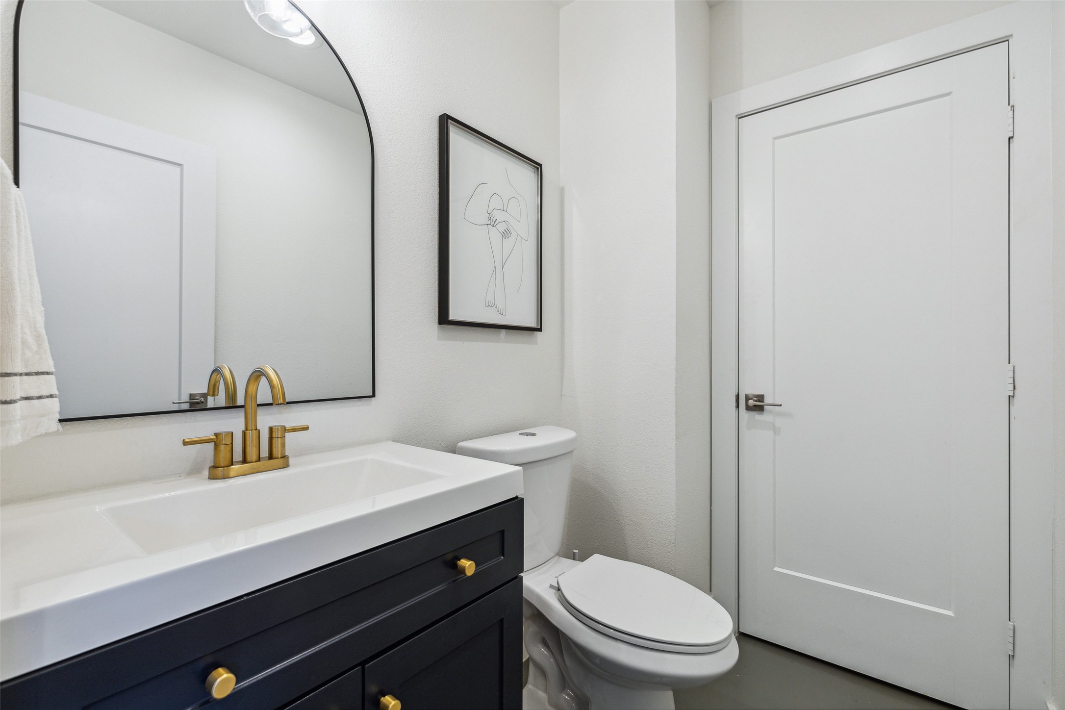 4640 Munger Avenue 107