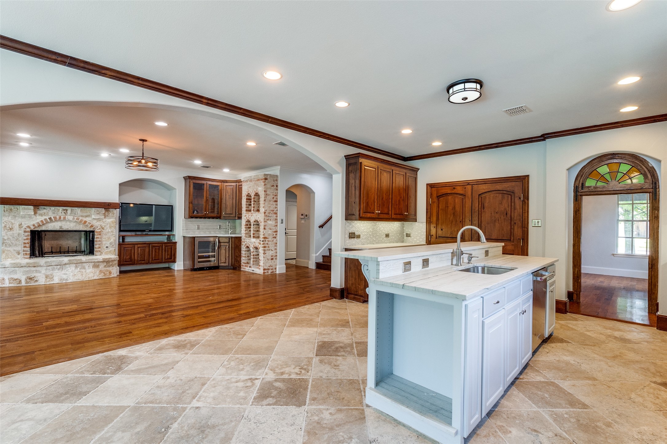 10140 Cromwell Drive