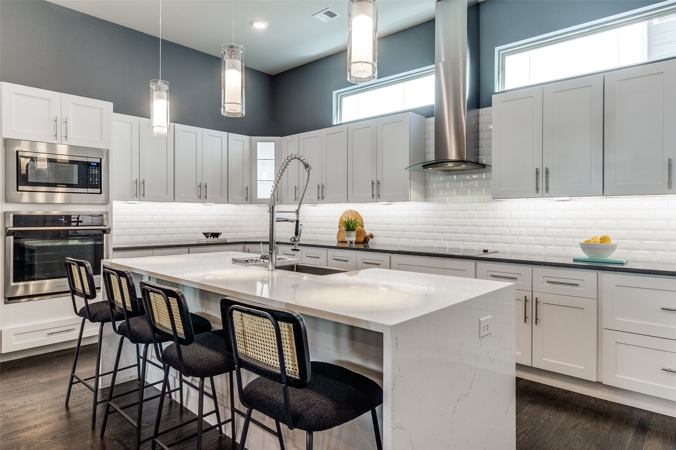 3170 Carmel Street 103